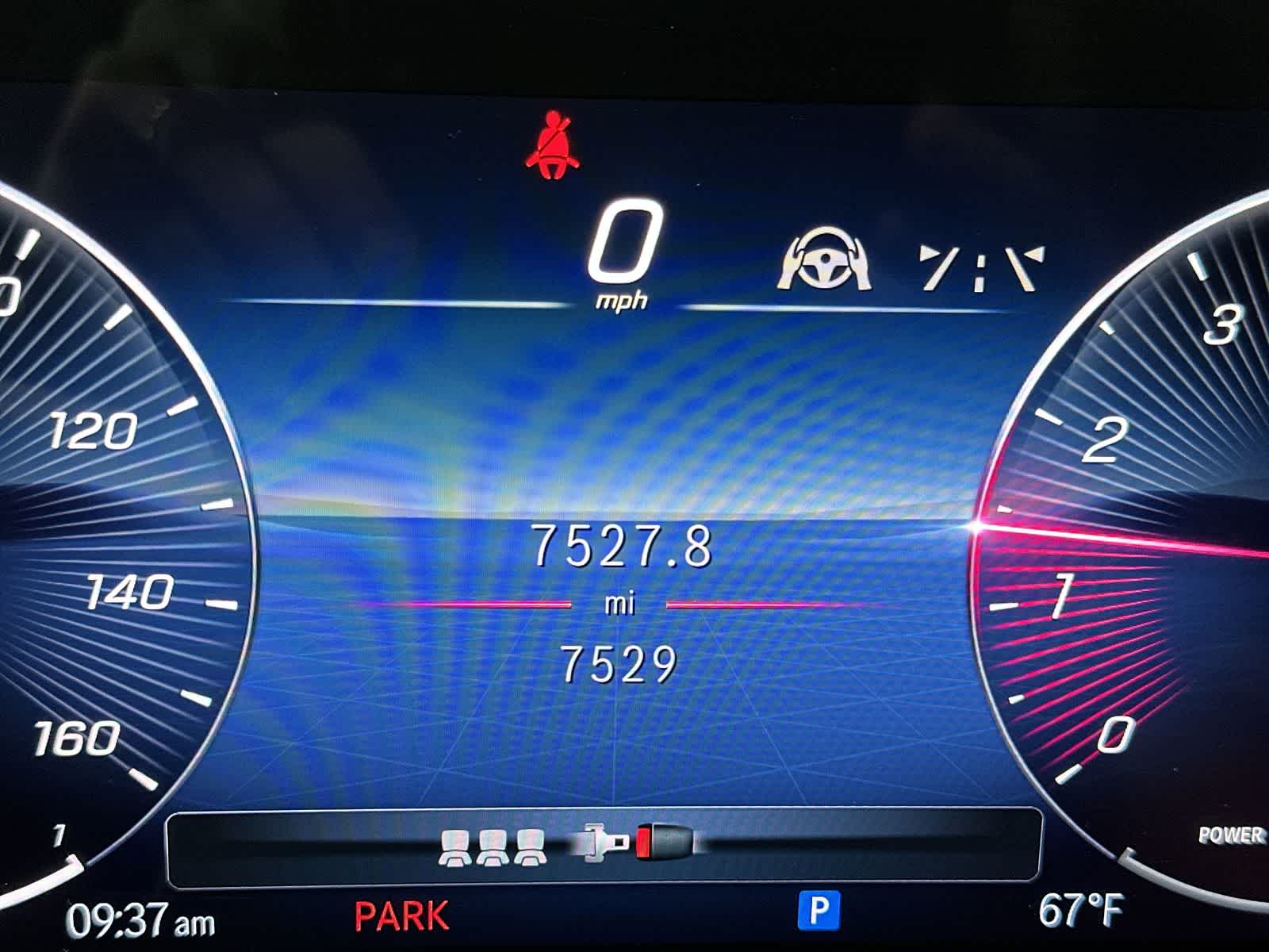 Thumbnail: 2026 Mercedes-Benz GLE - 30