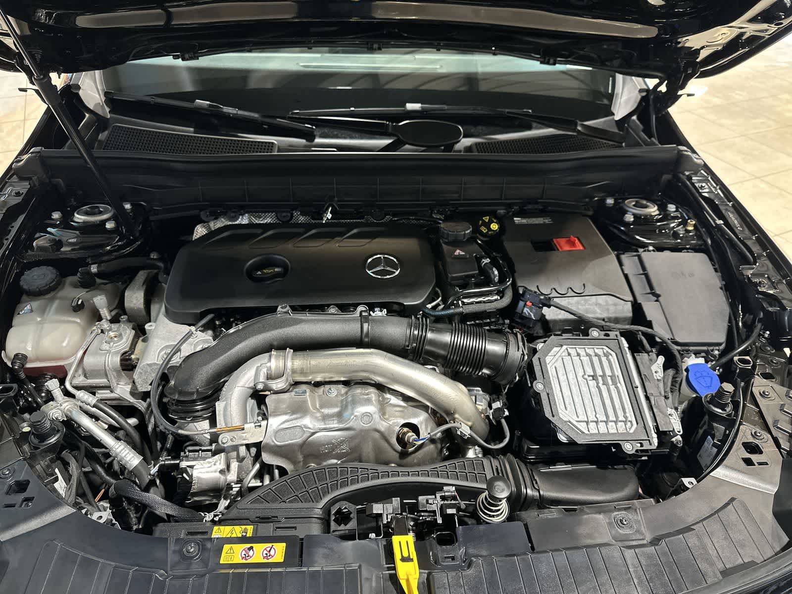 Thumbnail: 2025 Mercedes-Benz GLB - 21