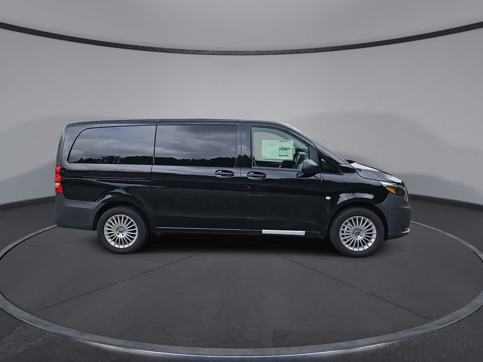 2023 Mercedes-Benz Metris  9