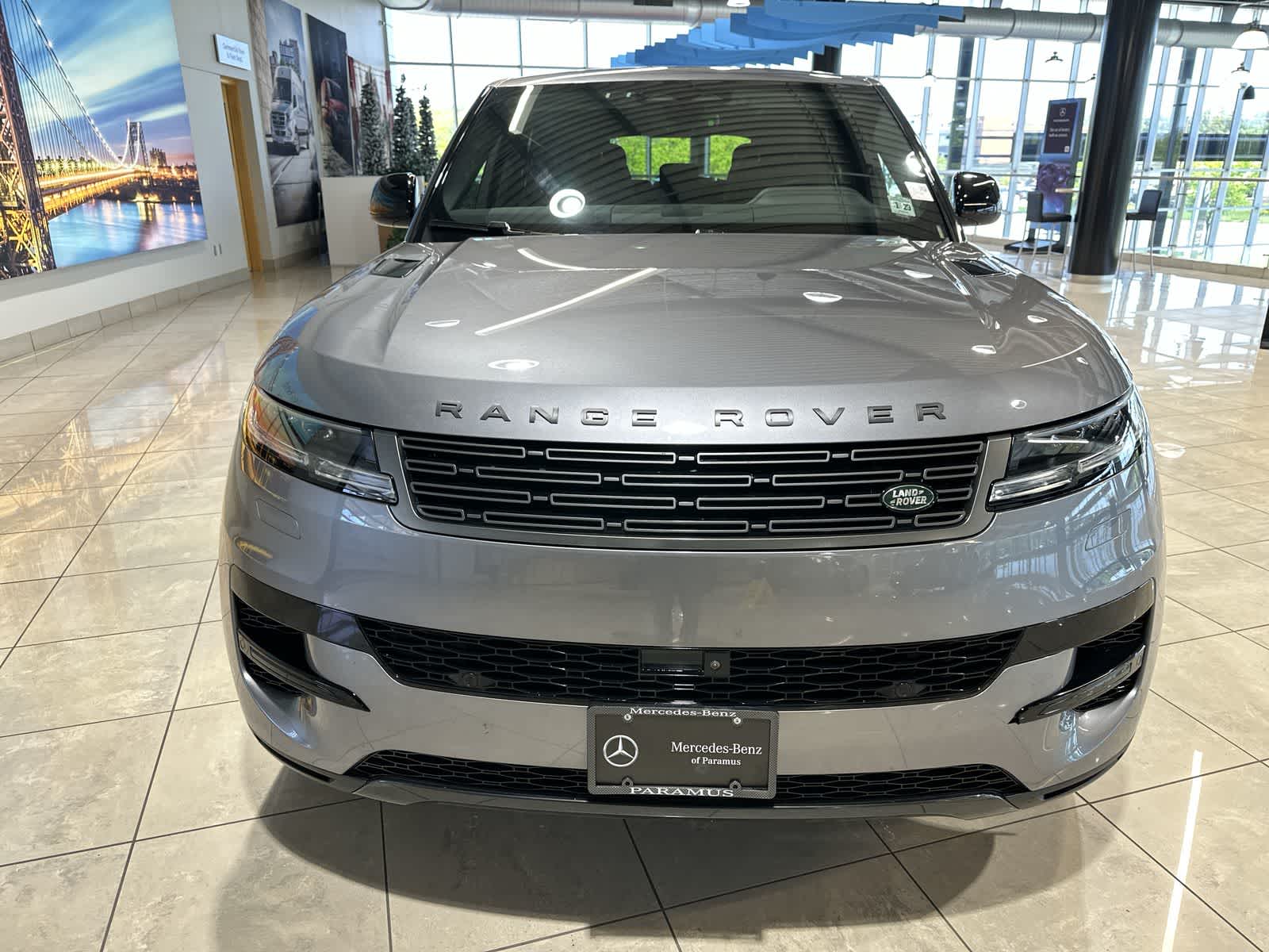 Thumbnail: 2024 Land Rover Range Rover Sport - 18