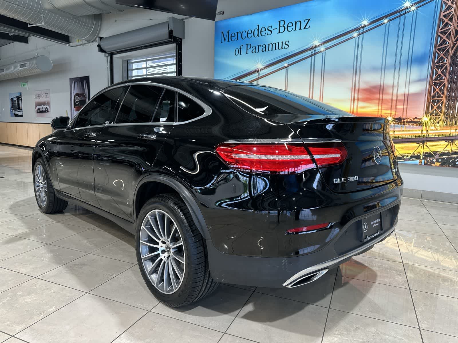 Thumbnail: 2019 Mercedes-Benz GLC - 16