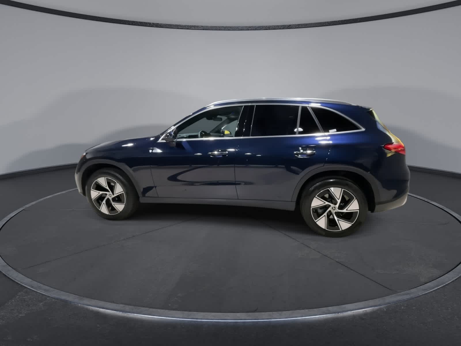 Thumbnail: 2024 Mercedes-Benz GLC - 7