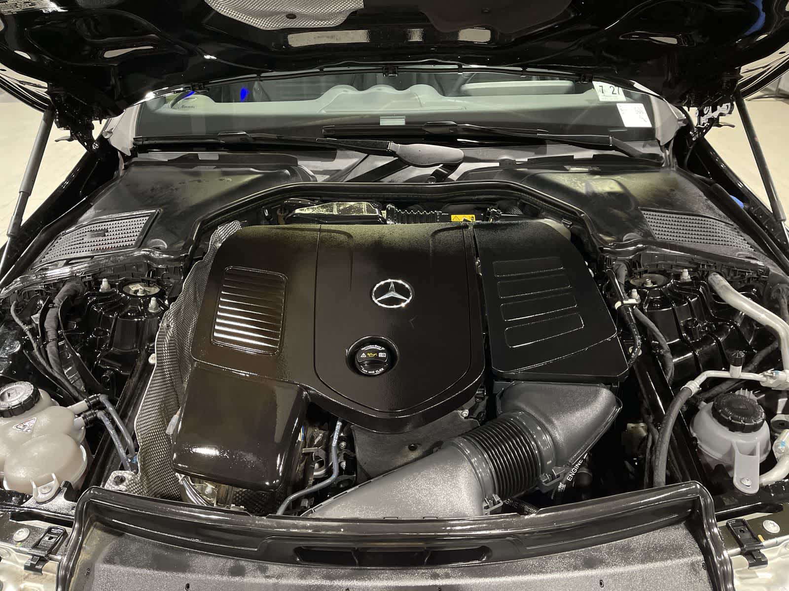 Thumbnail: 2022 Mercedes-Benz C-Class - 21