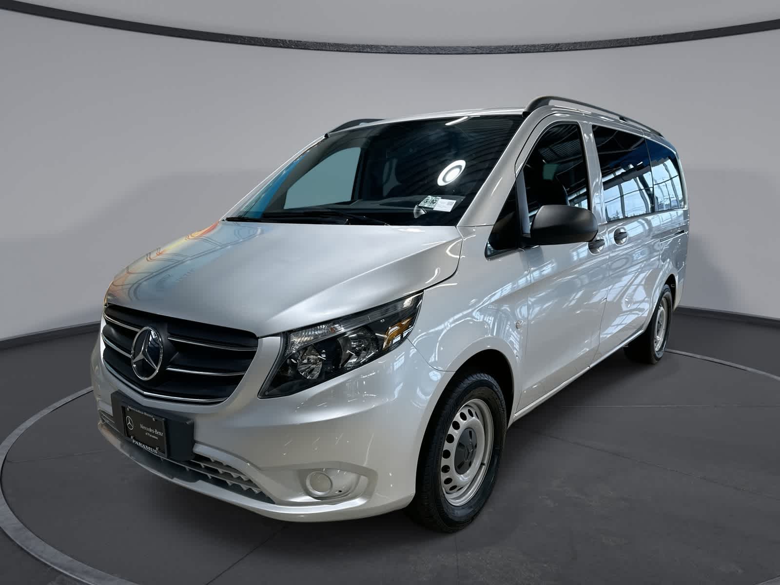 Thumbnail: 2023 Mercedes-Benz Metris - 1