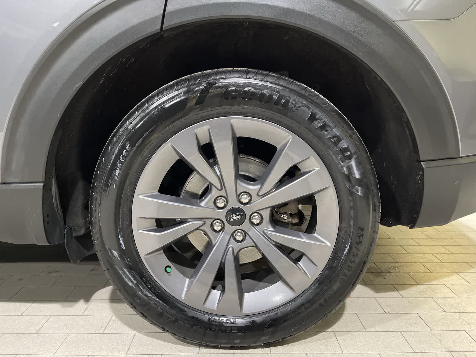 Thumbnail: 2022 Ford Explorer - 20