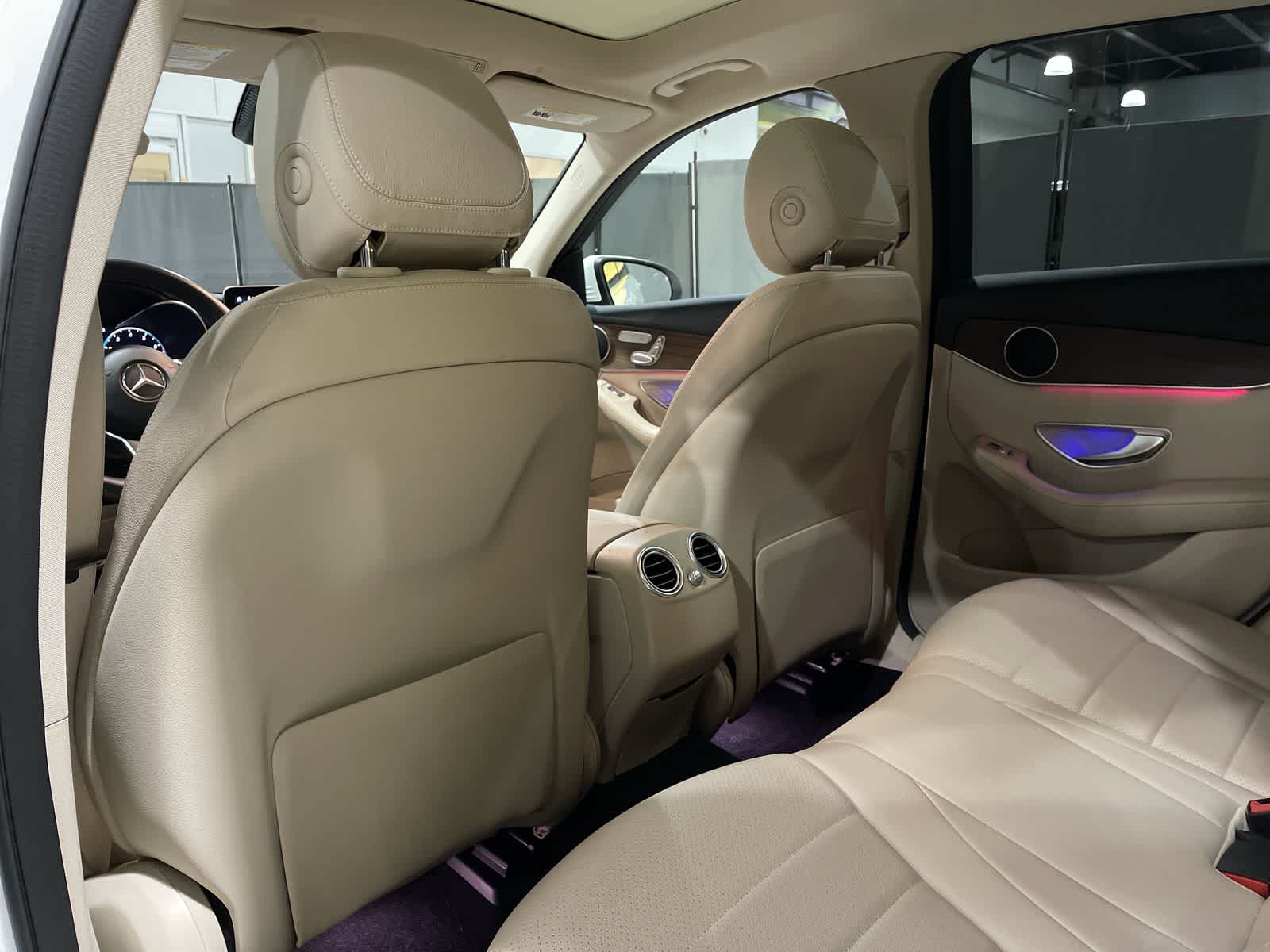 Thumbnail: 2022 Mercedes-Benz GLC - 24