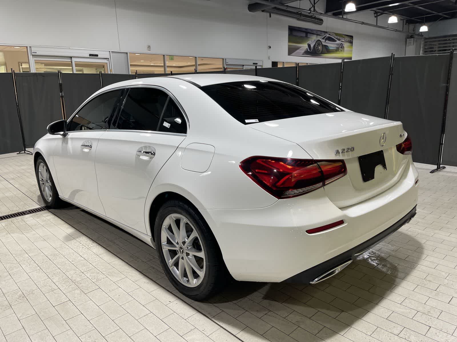 Thumbnail: 2021 Mercedes-Benz A-Class - 16