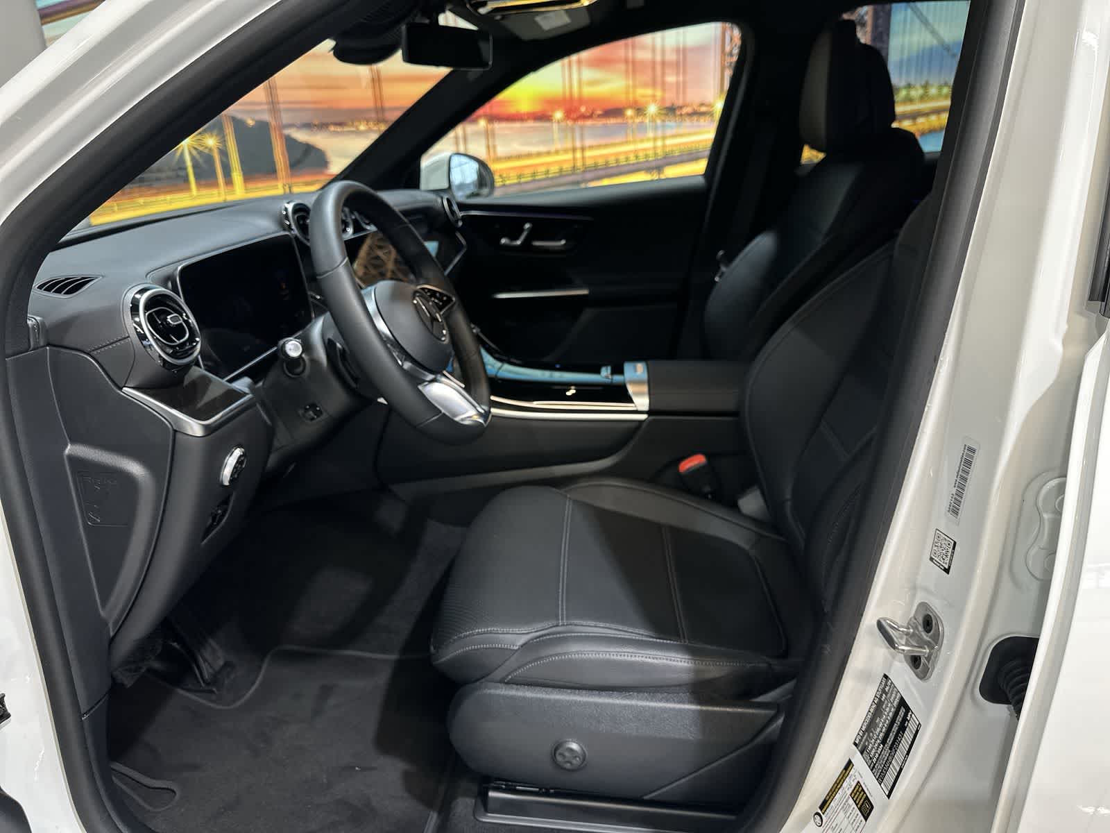 Thumbnail: 2024 Mercedes-Benz GLC - 14