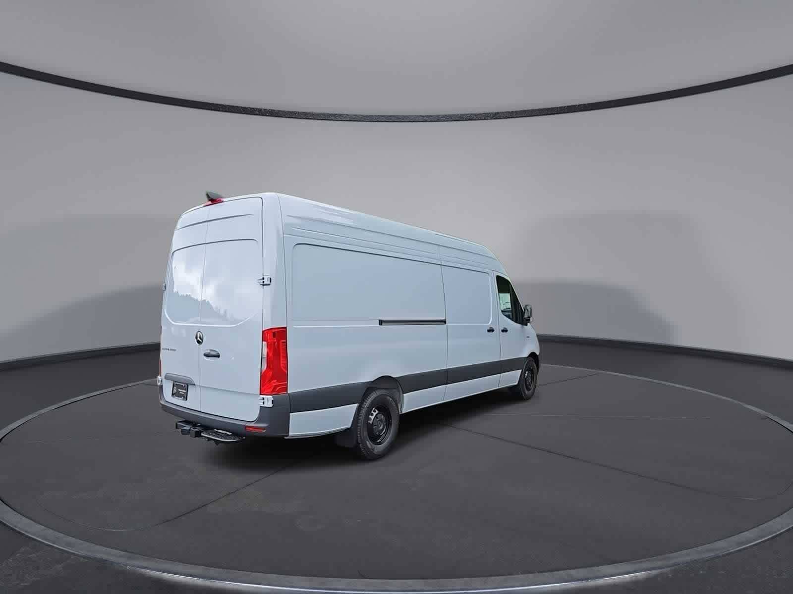 Thumbnail: 2024 Mercedes-Benz eSprinter - 8