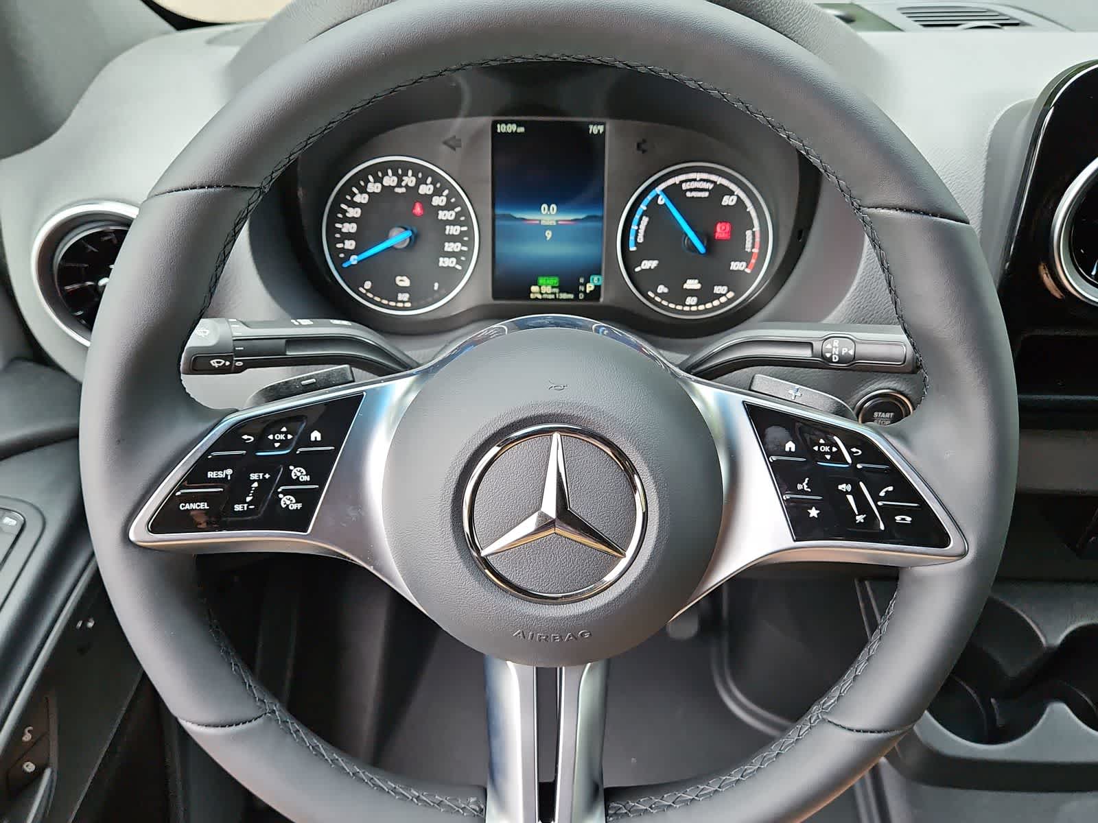 Thumbnail: 2024 Mercedes-Benz eSprinter - 19