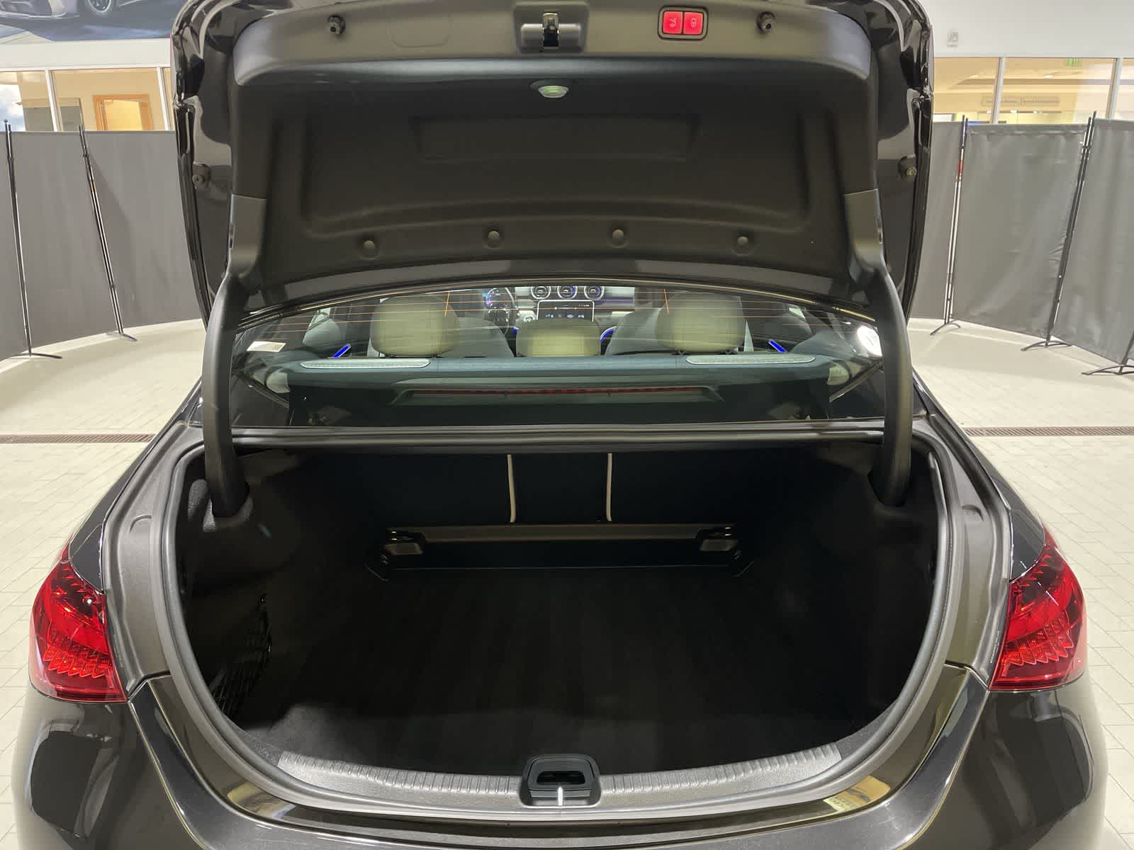 Thumbnail: 2023 Mercedes-Benz C-Class - 31