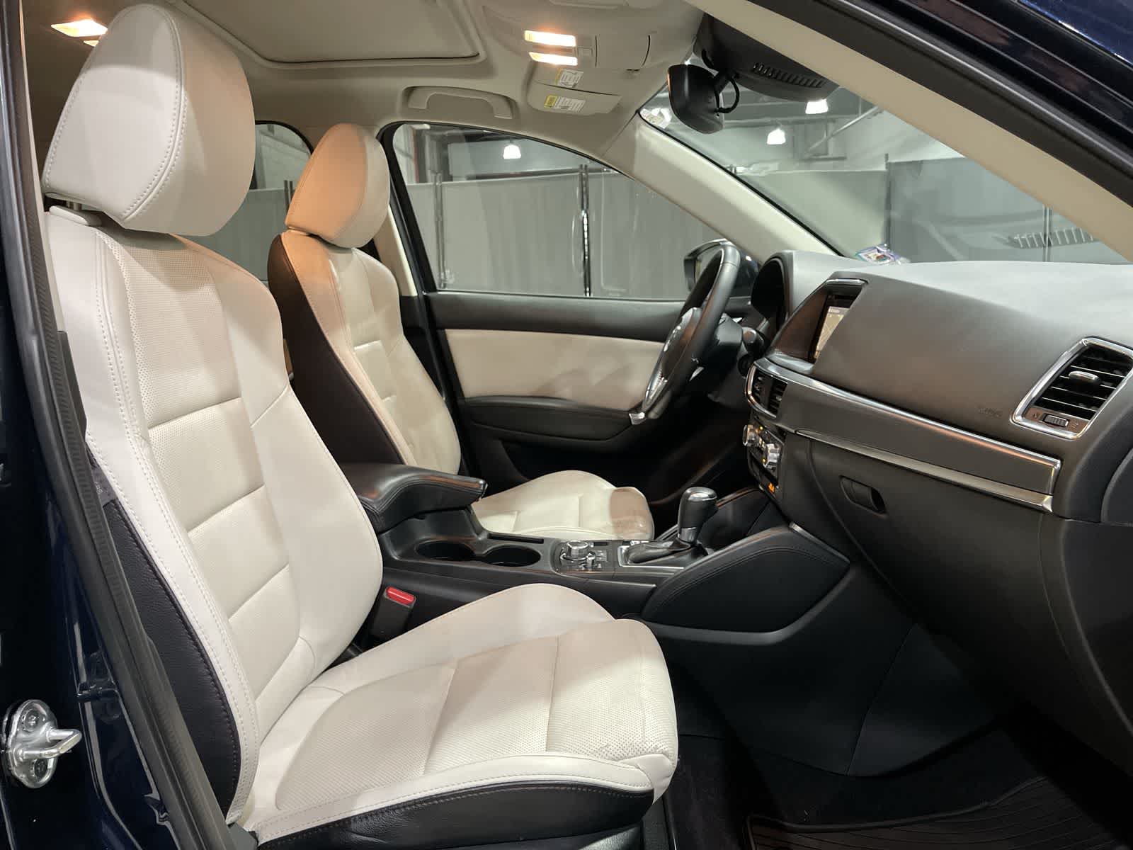 Thumbnail: 2016 Mazda CX-5 - 26