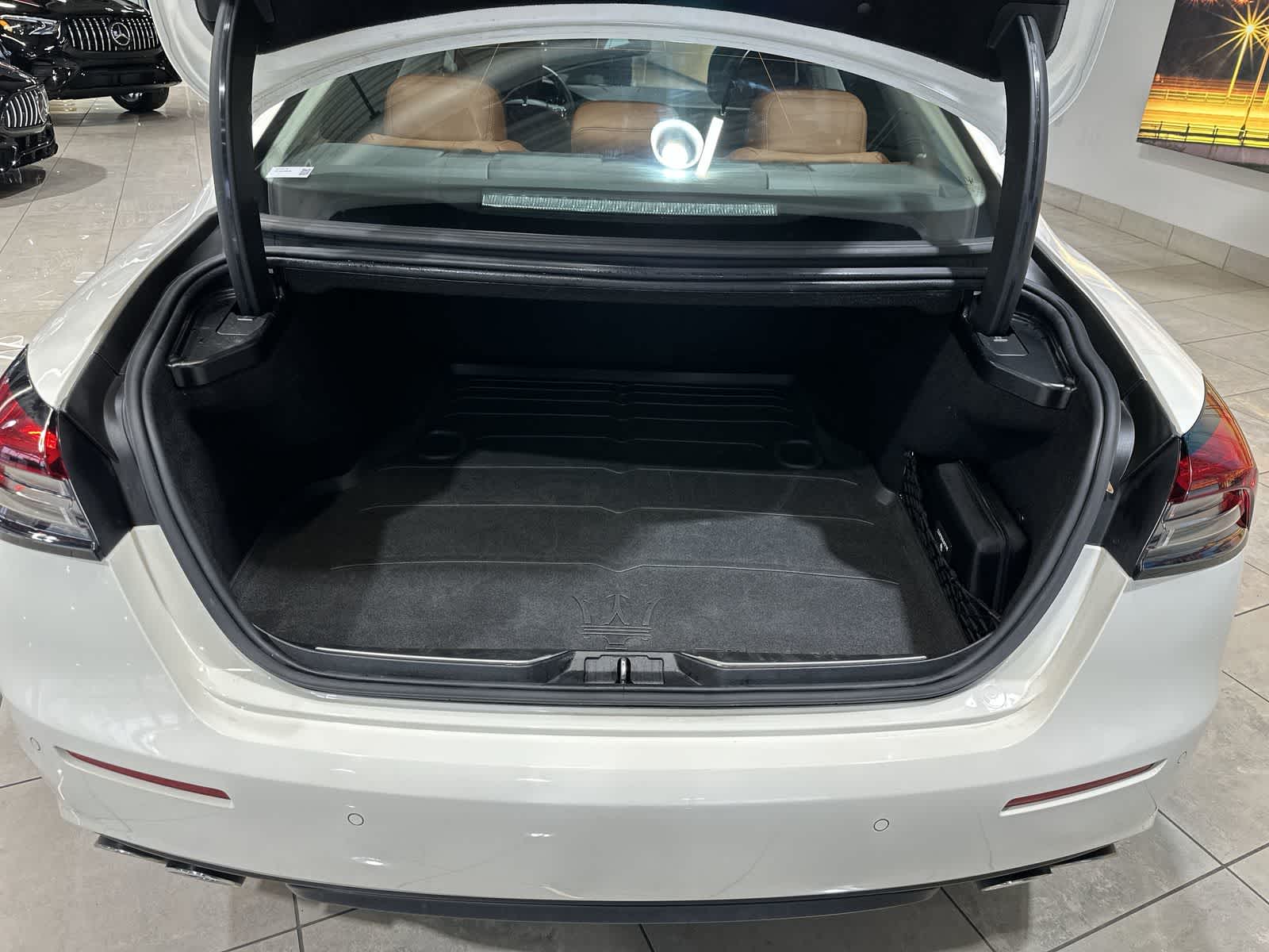 Thumbnail: 2021 Maserati Quattroporte - 31