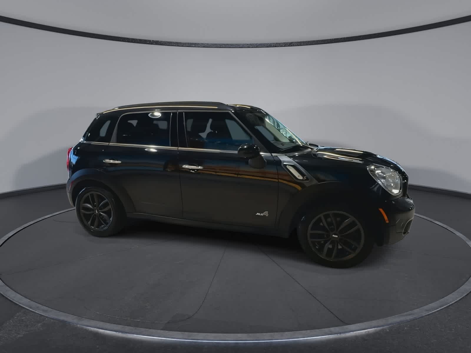 Thumbnail: 2014 MINI Cooper Countryman - 3
