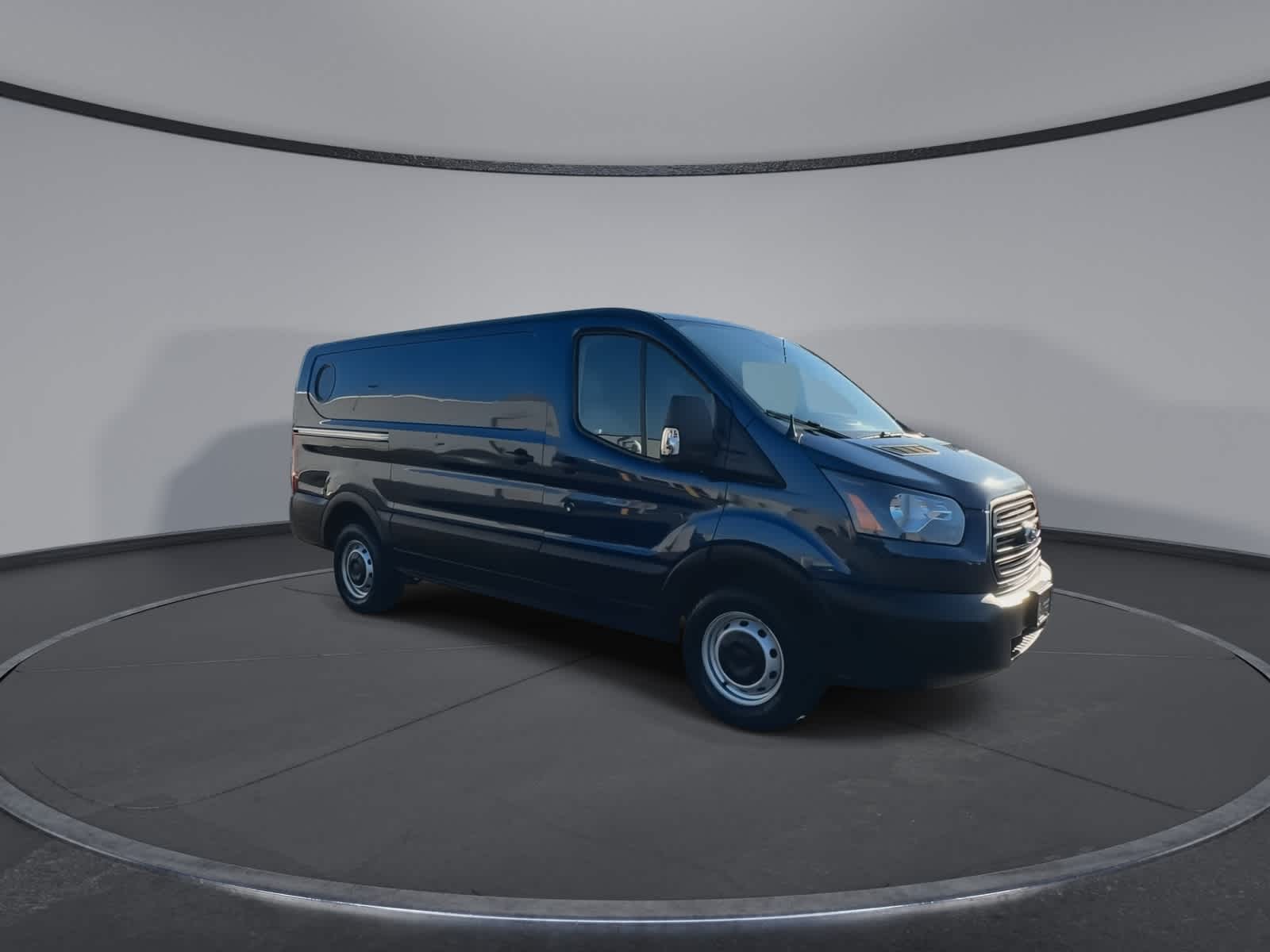 Thumbnail: 2019 Ford Transit Series - 2