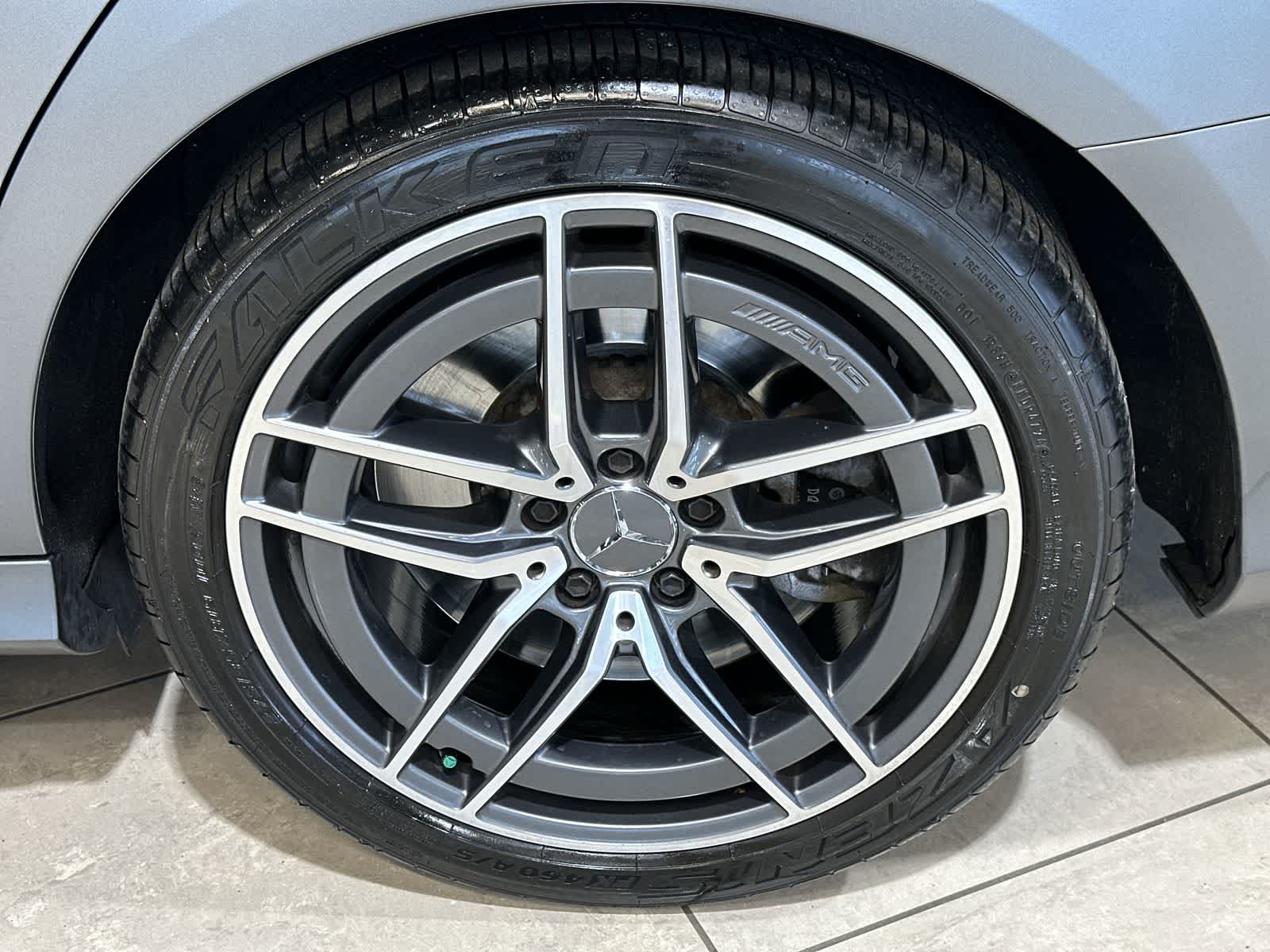 Thumbnail: 2022 Mercedes-Benz E-Class - 20