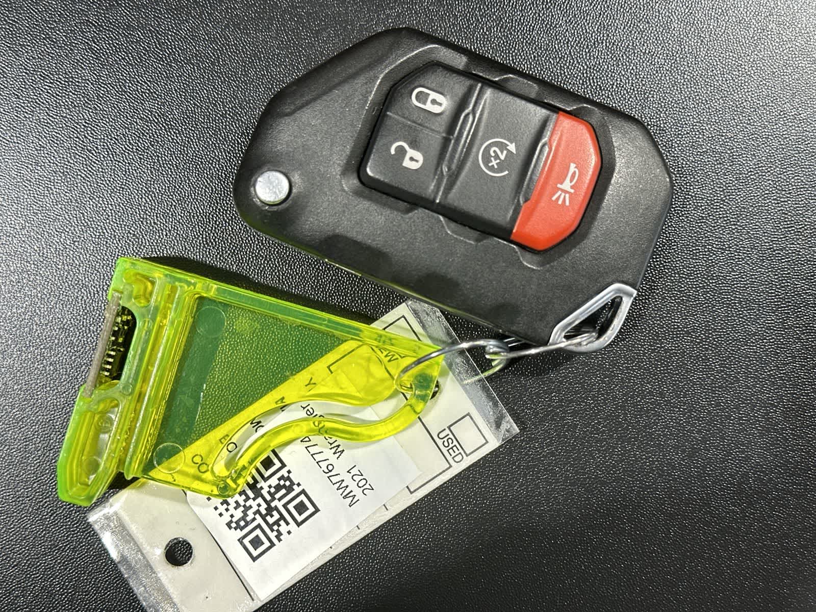 Thumbnail: 2021 Jeep Wrangler - 32