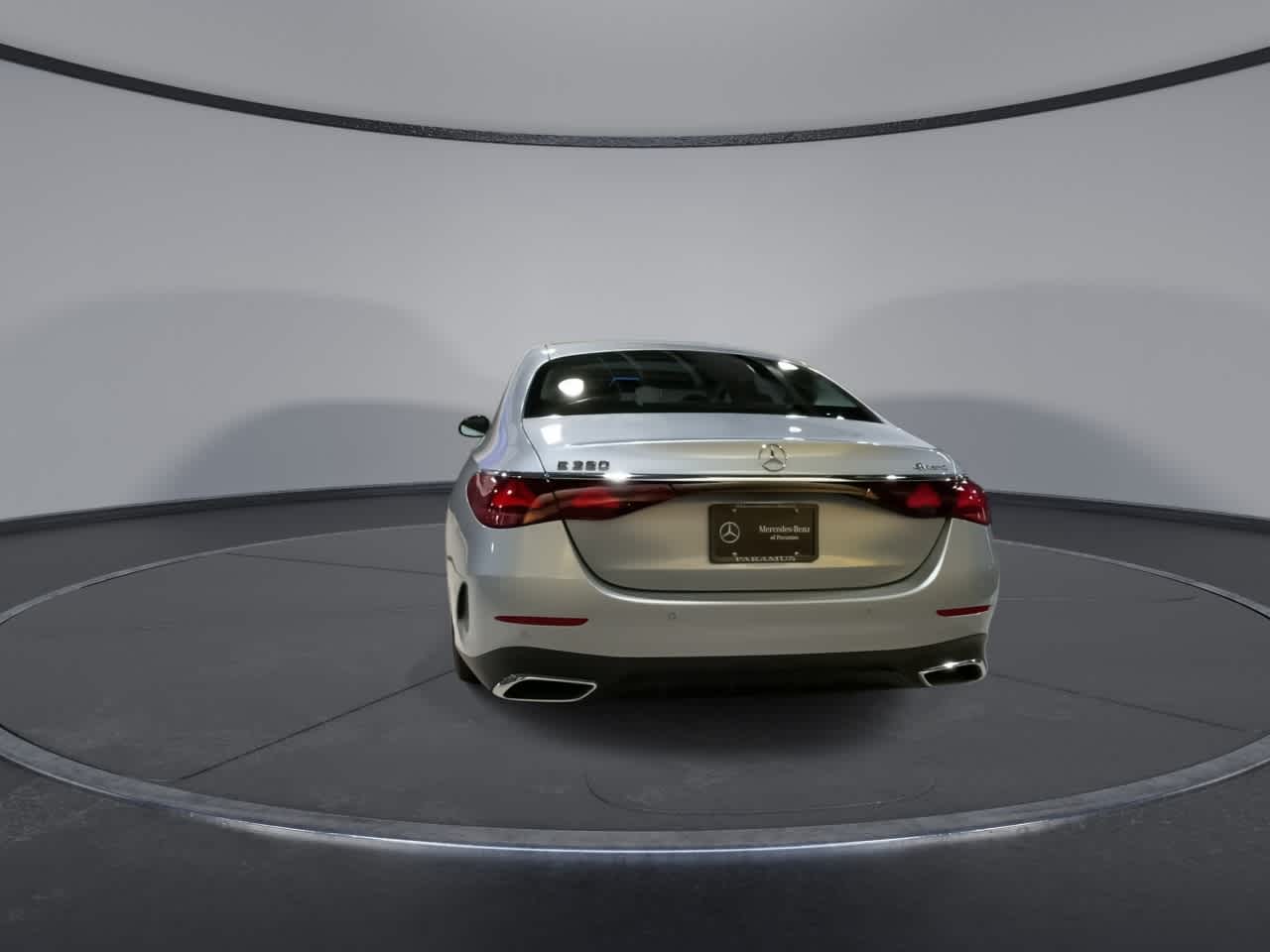 Thumbnail: 2025 Mercedes-Benz E-Class - 11