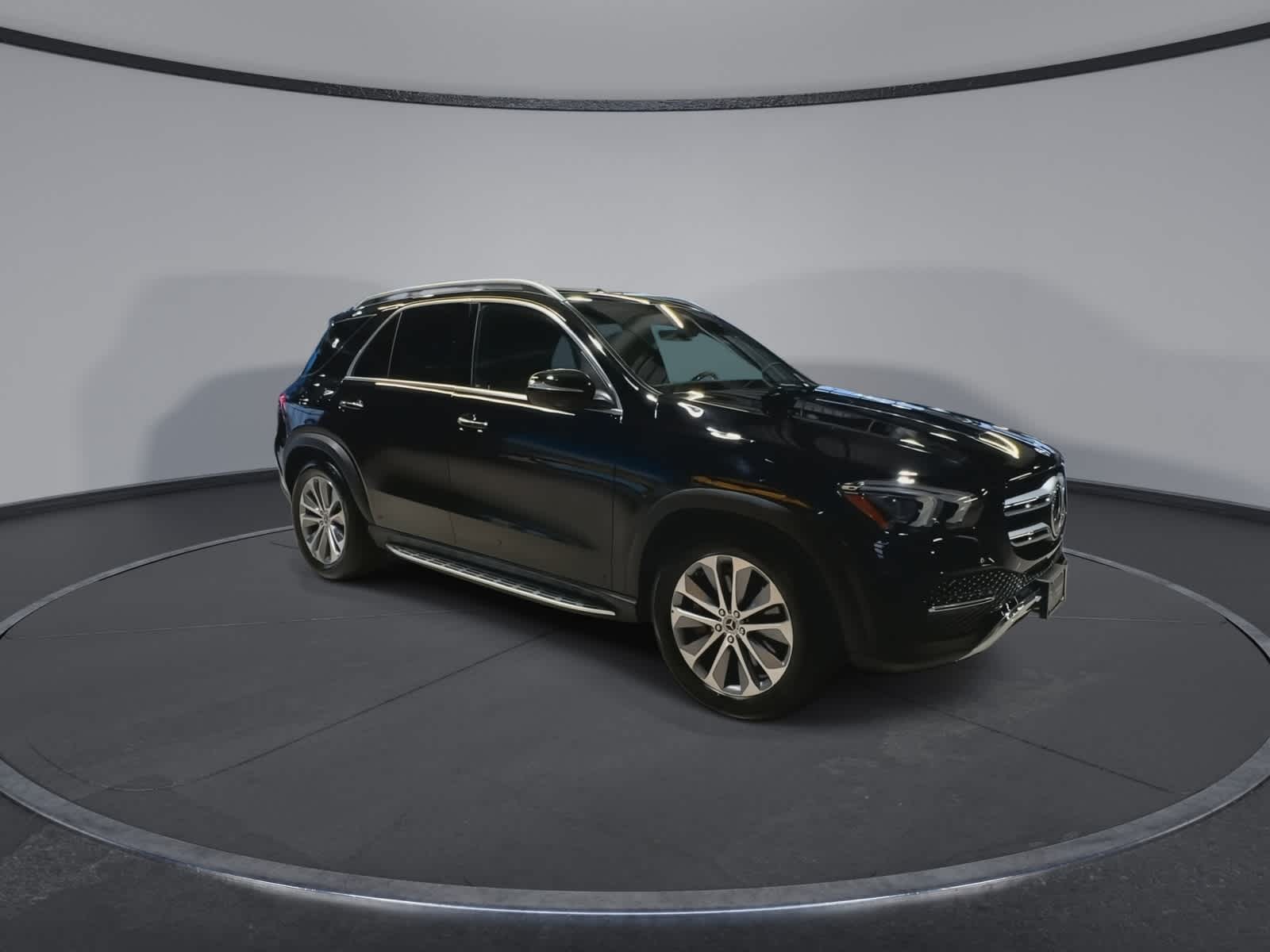 Thumbnail: 2023 Mercedes-Benz GLE - 2