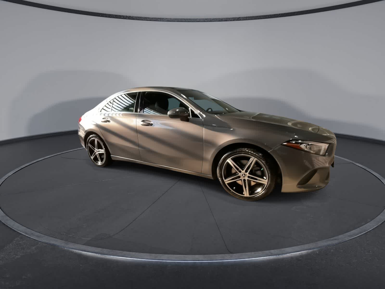 Thumbnail: 2022 Mercedes-Benz A-Class - 2