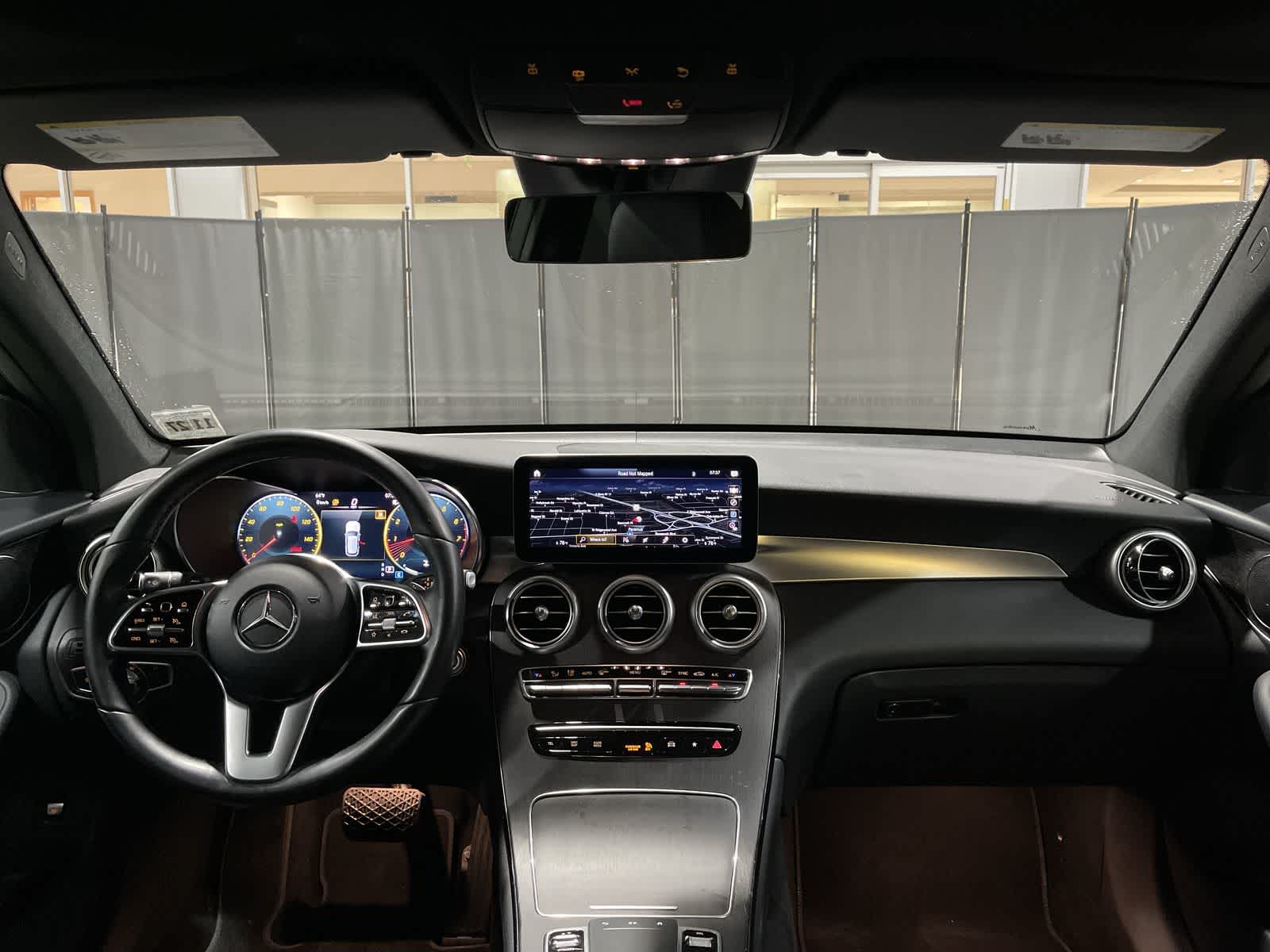 Thumbnail: 2022 Mercedes-Benz GLC - 22