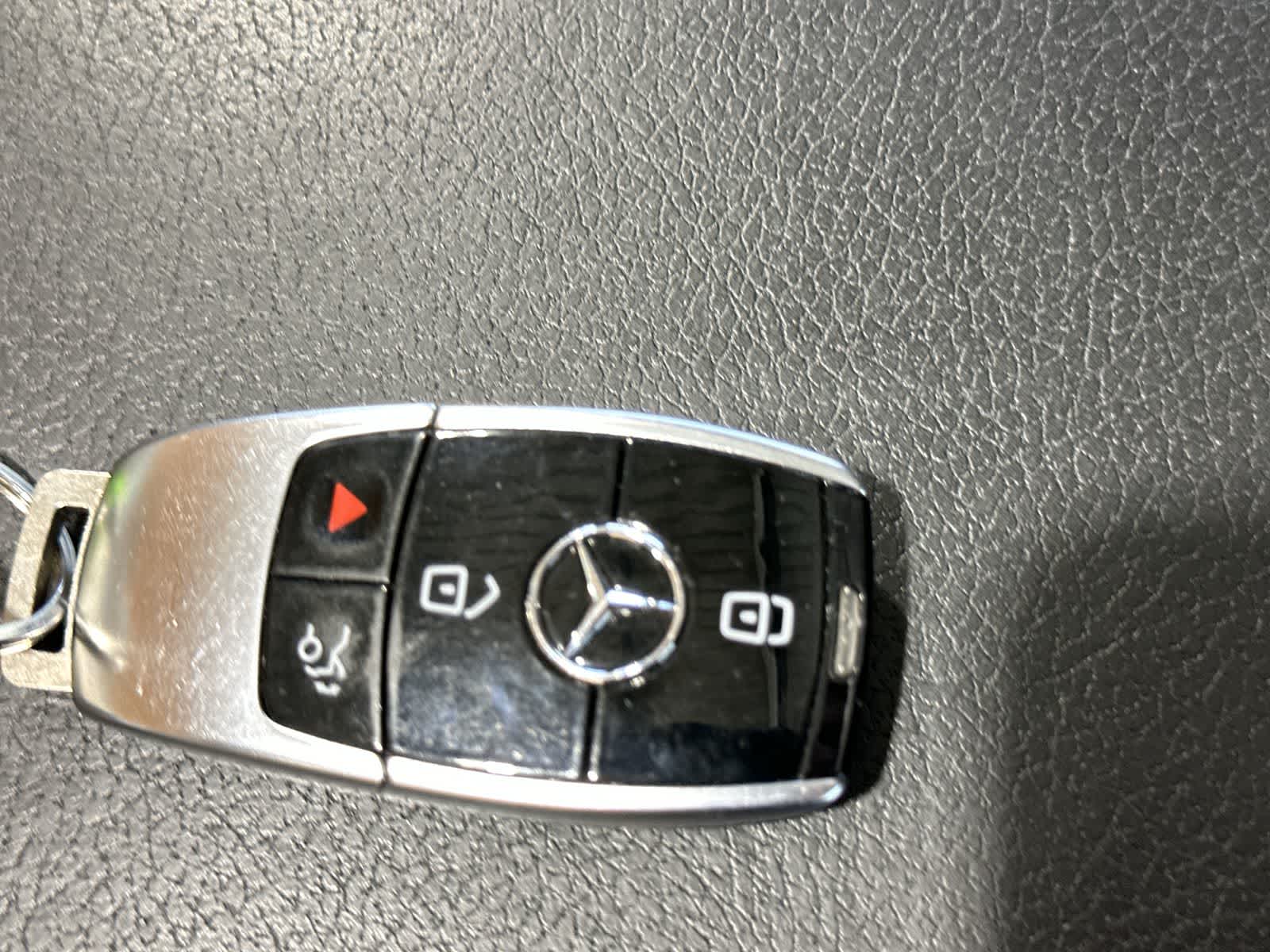 Thumbnail: 2023 Mercedes-Benz E-Class - 32