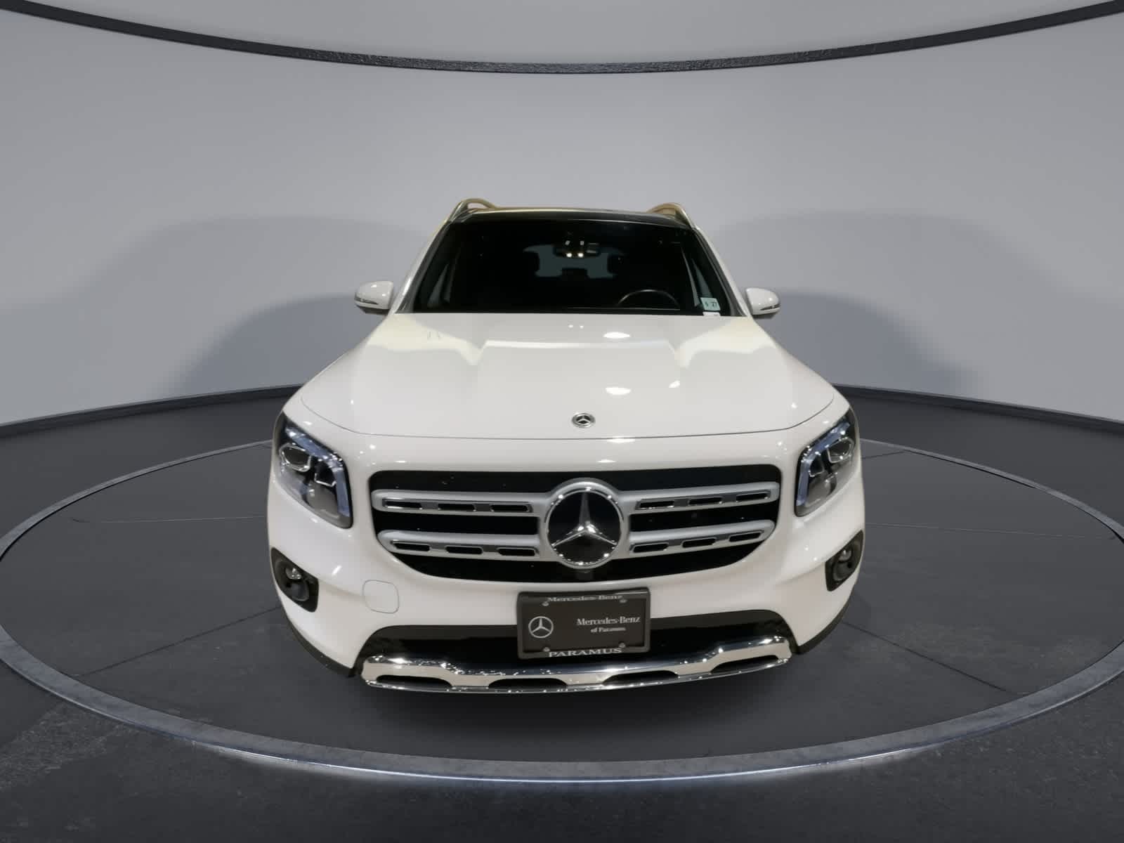 2022 Mercedes Benz GLB 250 4MATIC photo 3
