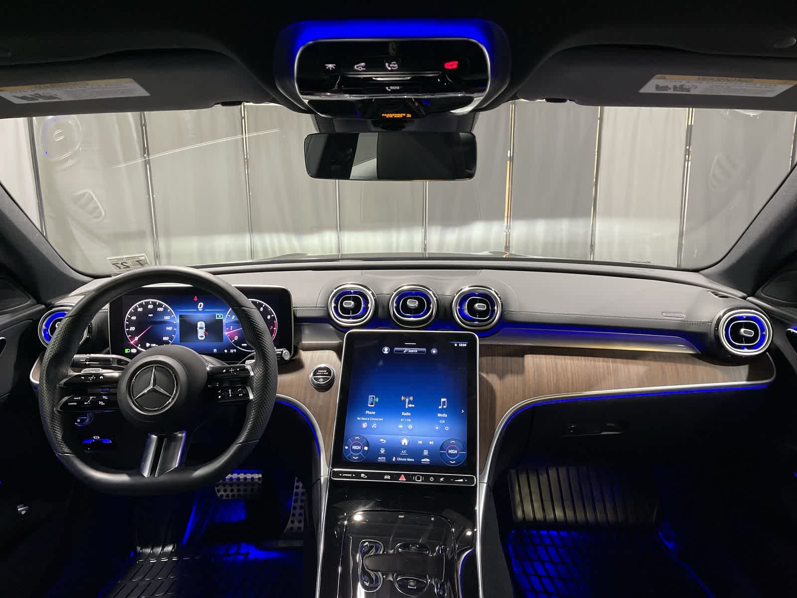 Thumbnail: 2022 Mercedes-Benz C-Class - 22