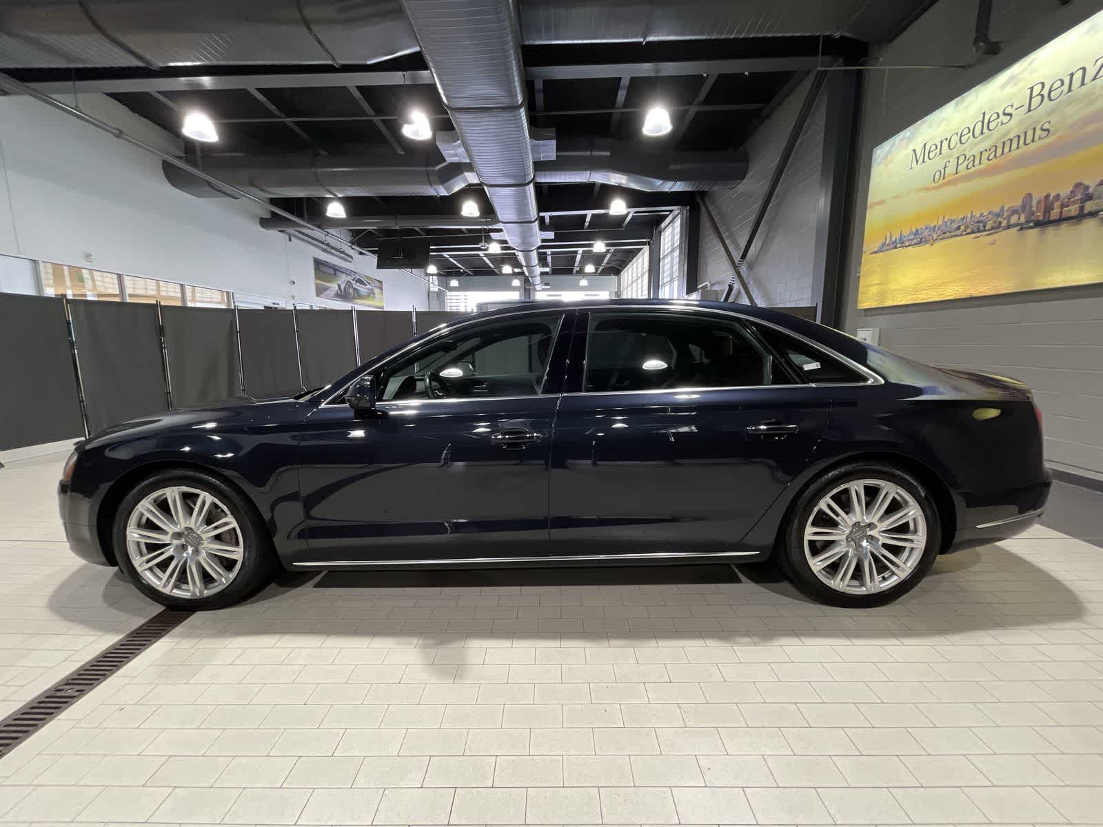 Thumbnail: 2015 Audi A8 - 15