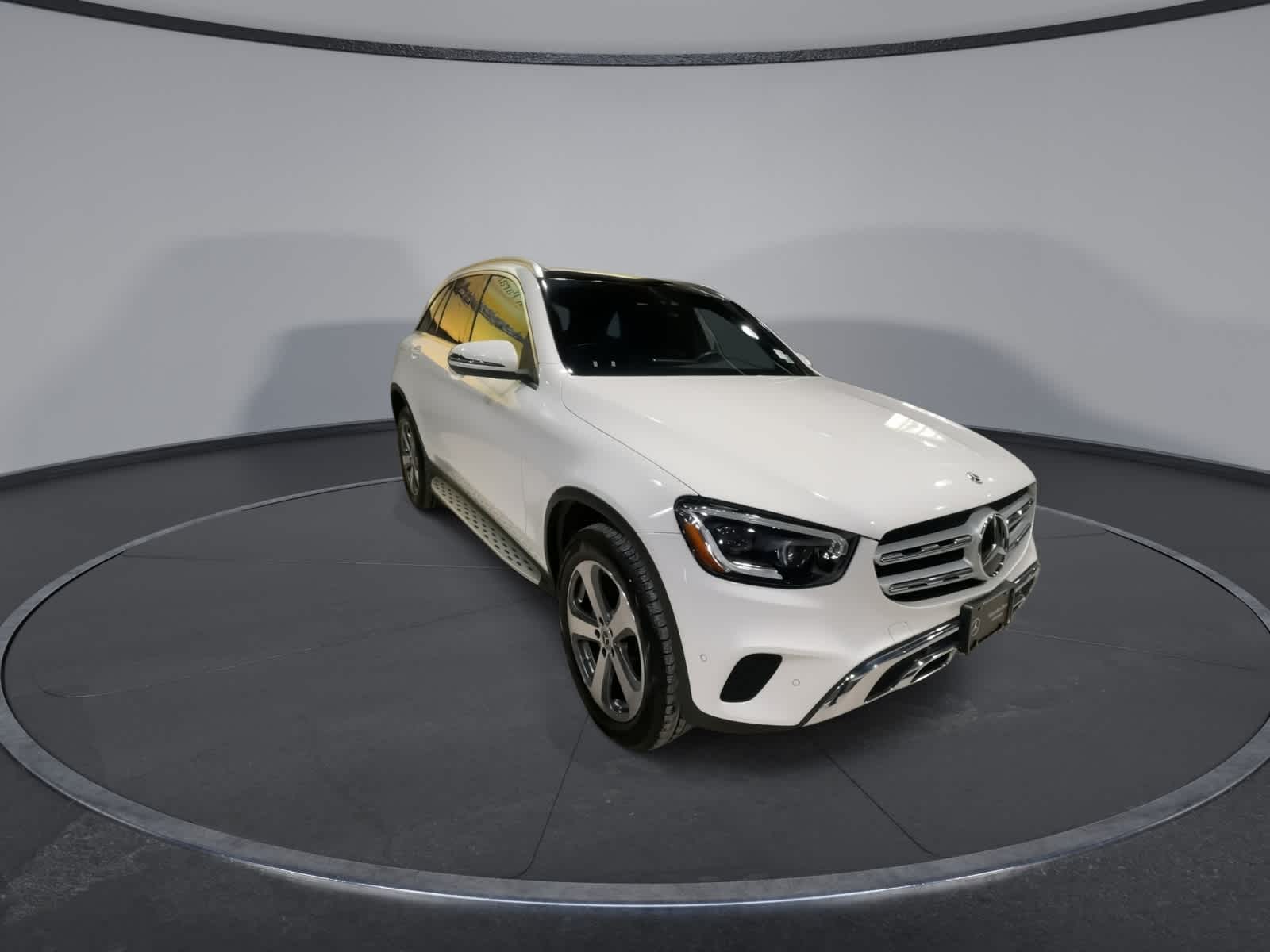Thumbnail: 2022 Mercedes-Benz GLC - 3