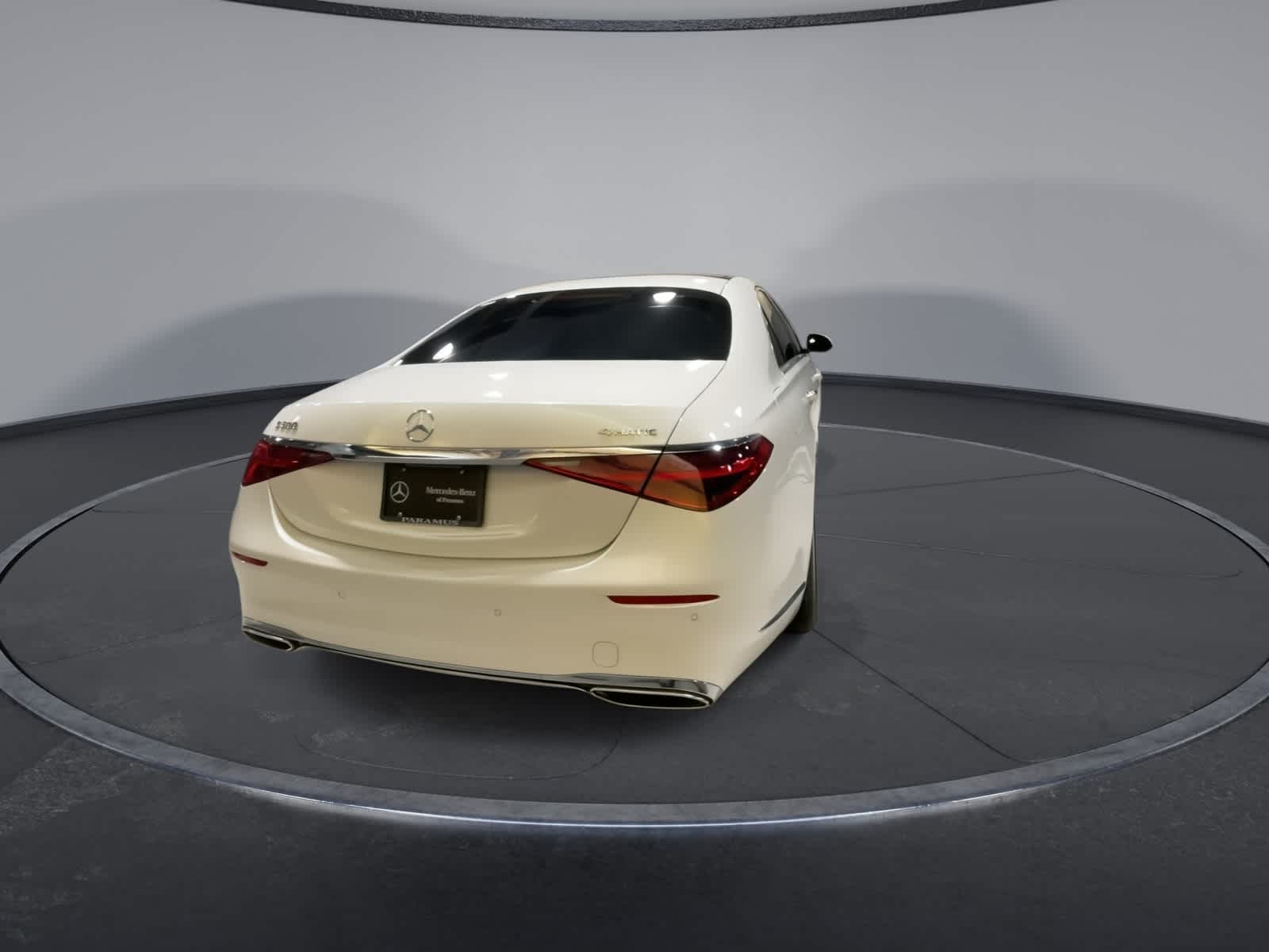 Thumbnail: 2021 Mercedes-Benz S-Class - 11