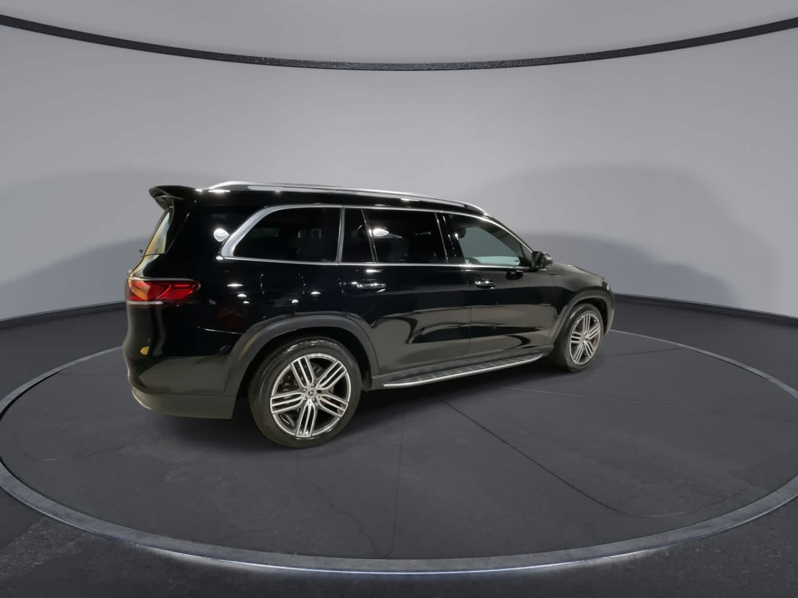 Thumbnail: 2022 Mercedes-Benz GLS - 10