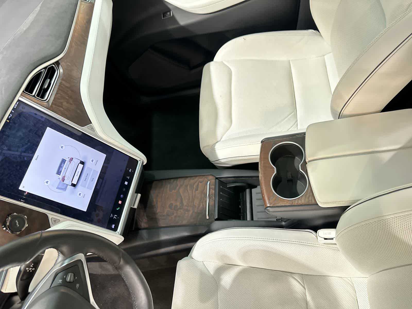 Thumbnail: 2016 Tesla Model X - 27