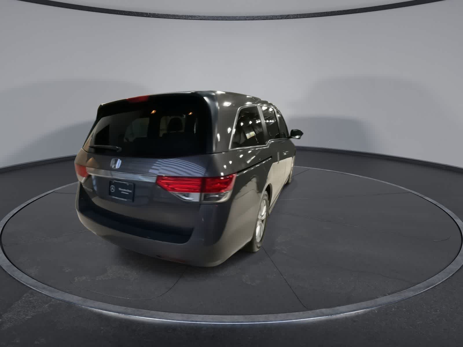 Thumbnail: 2015 Honda Odyssey - 11