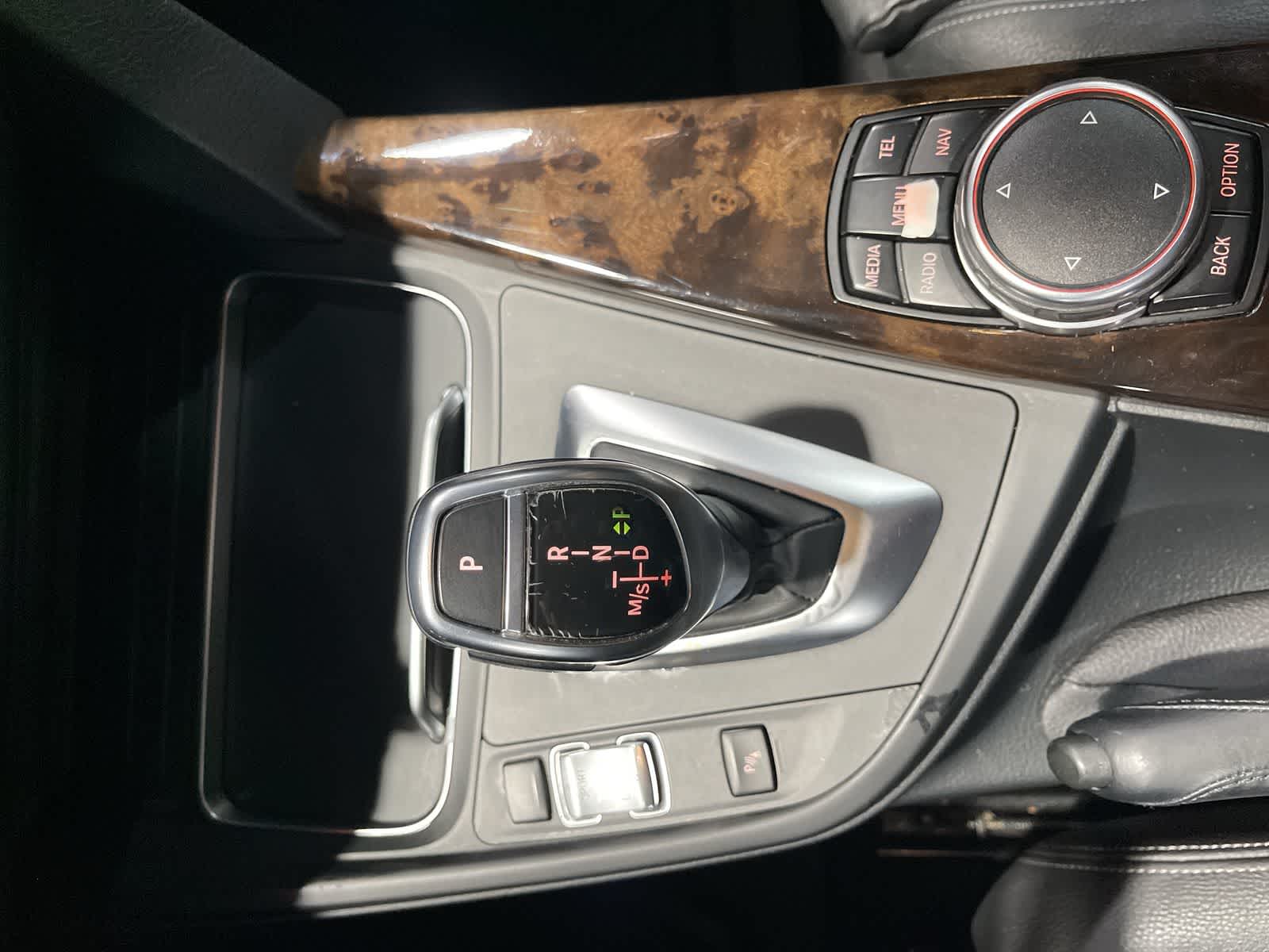 Thumbnail: 2016 BMW 3 Series - 29