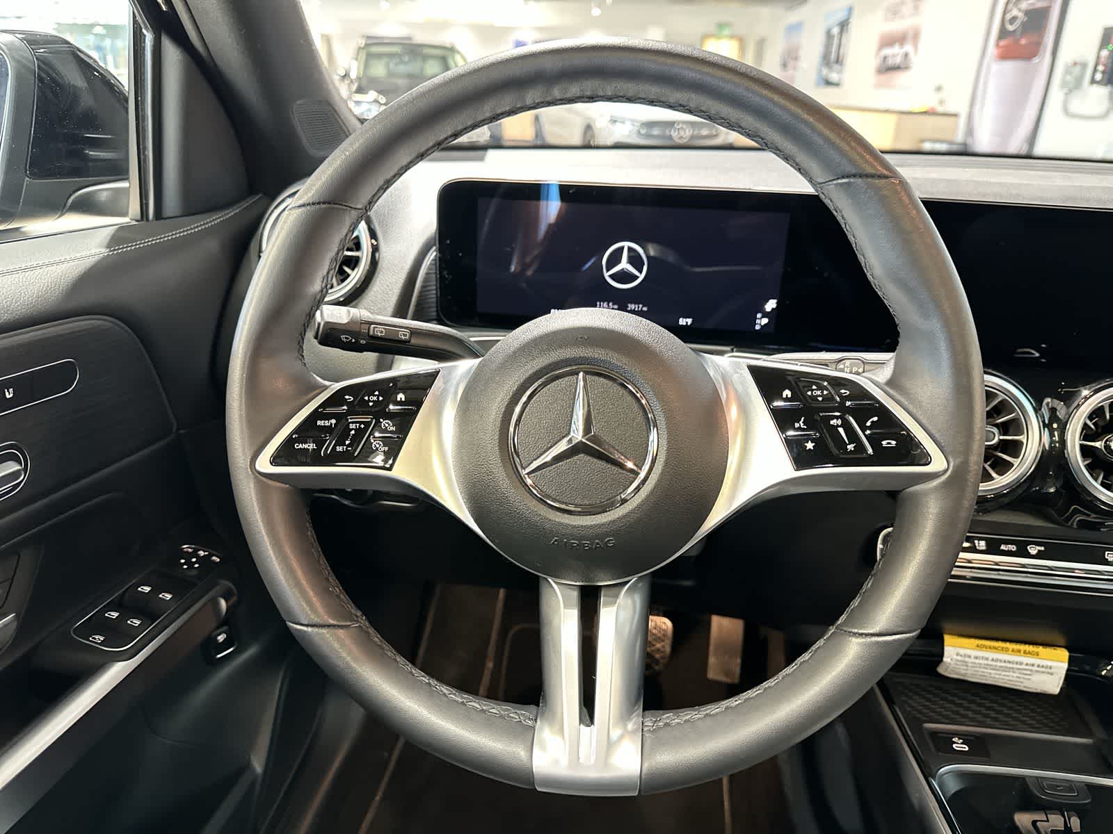 Thumbnail: 2025 Mercedes-Benz GLB - 27