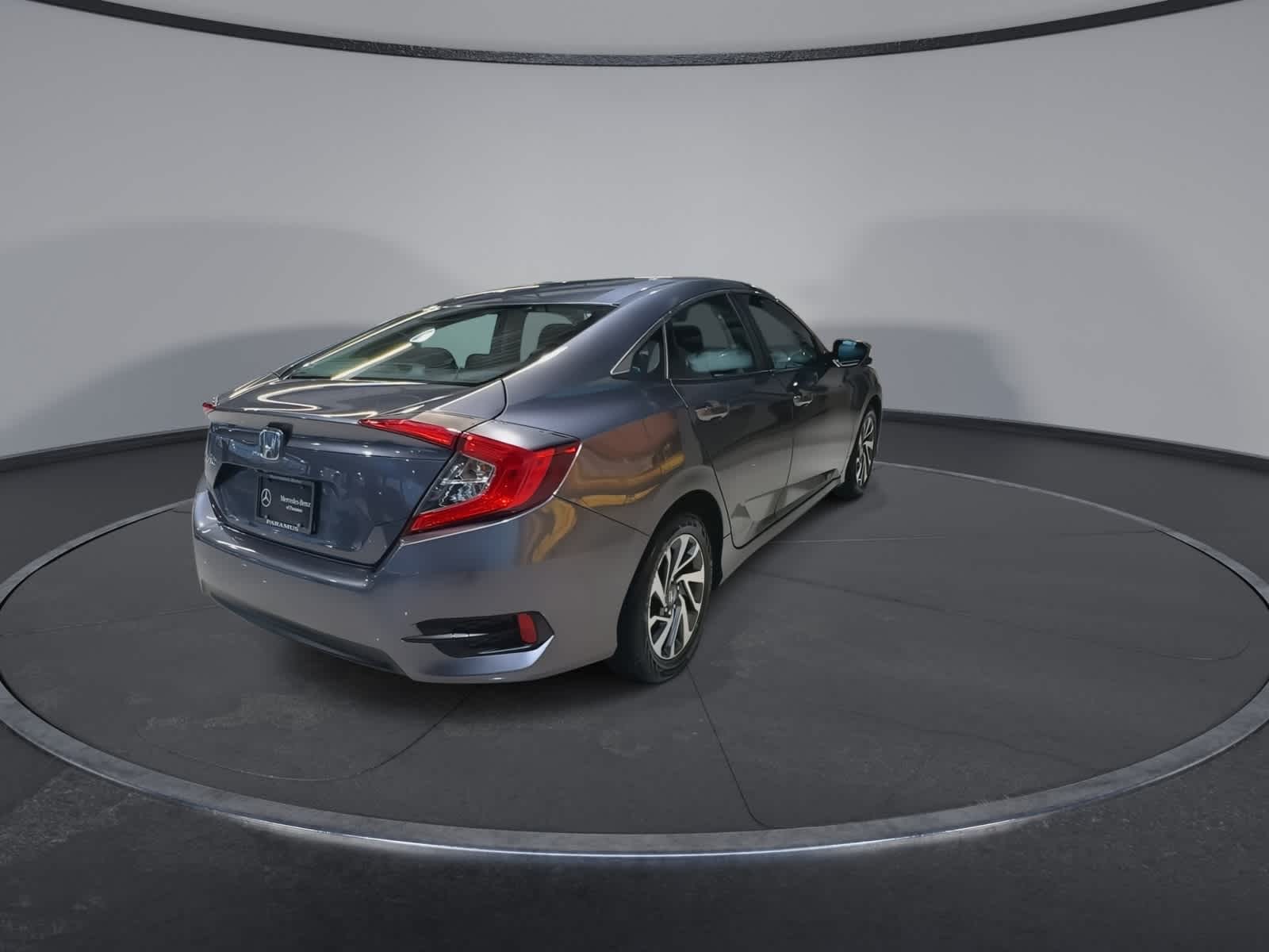 Thumbnail: 2016 Honda Civic - 11