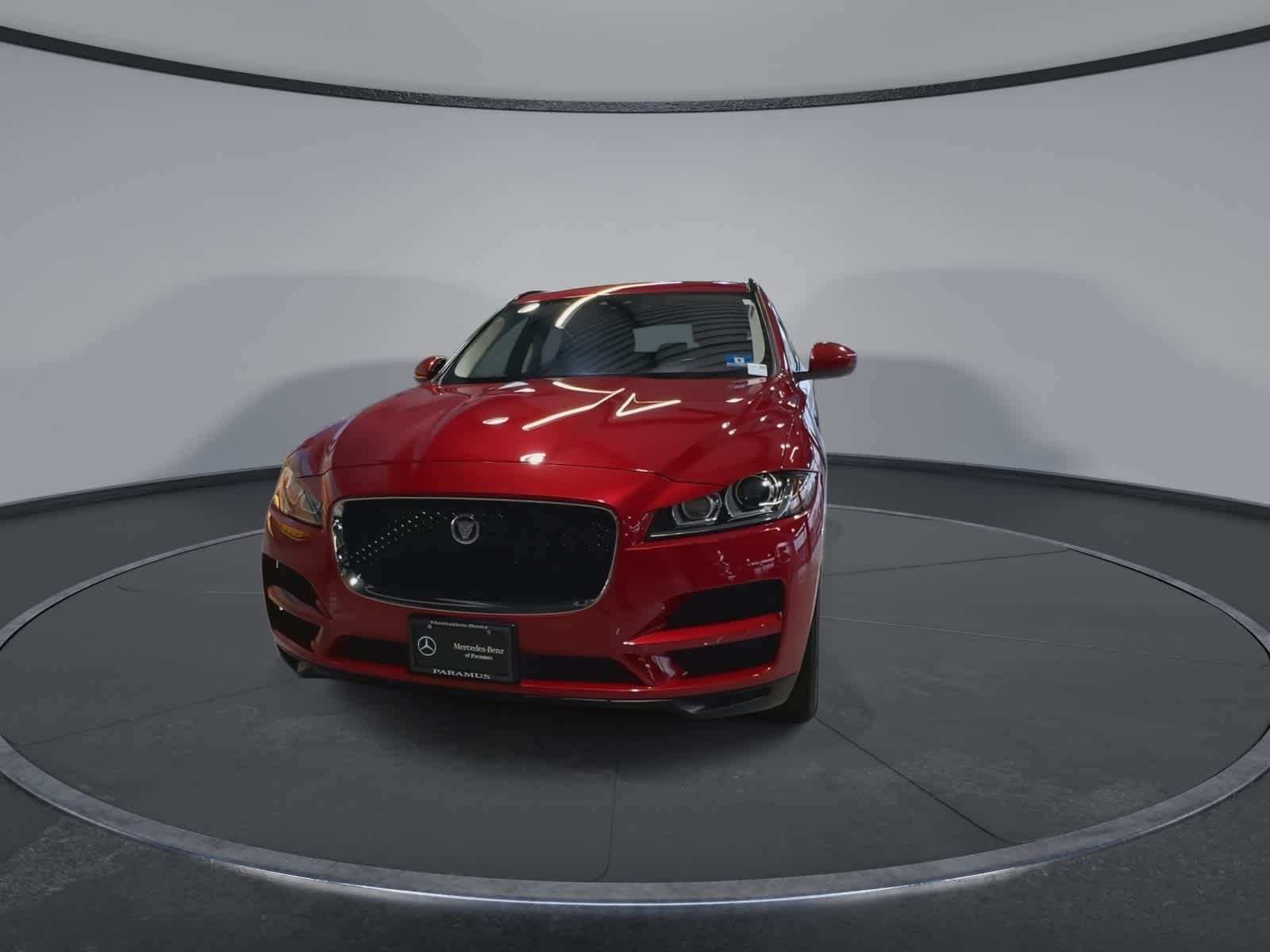 Thumbnail: 2020 Jaguar F-Pace - 4