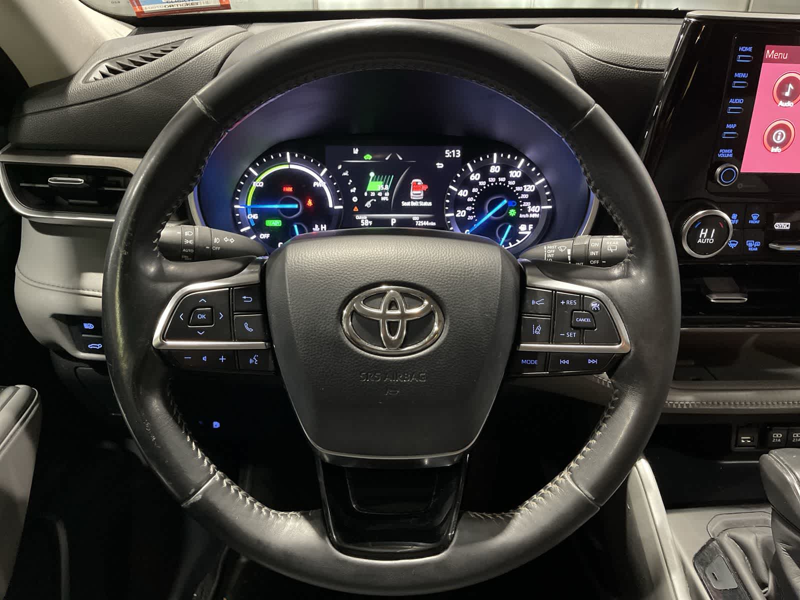 Thumbnail: 2020 Toyota Highlander - 27