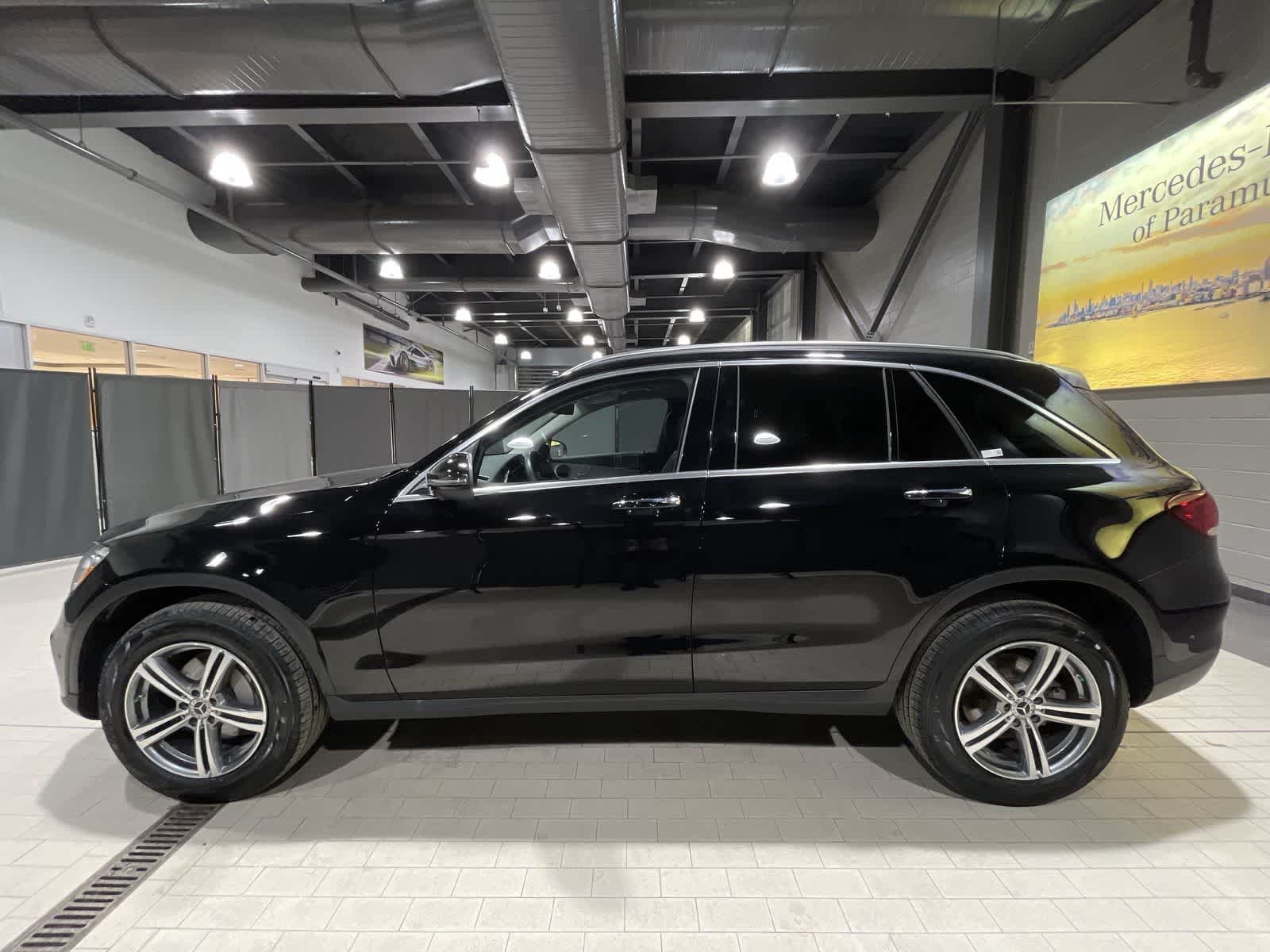 Thumbnail: 2022 Mercedes-Benz GLC - 15