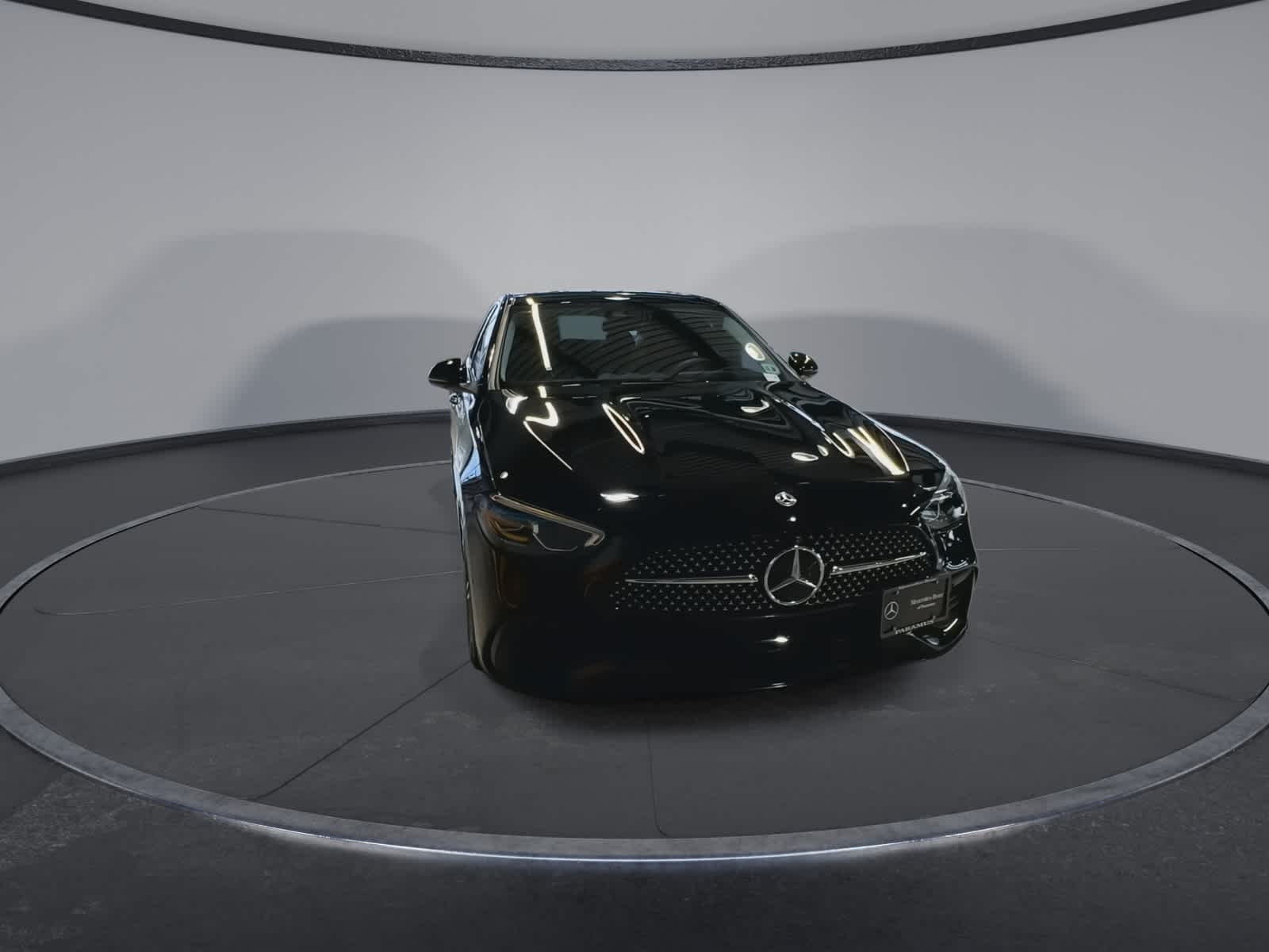 Thumbnail: 2024 Mercedes-Benz C-Class - 3