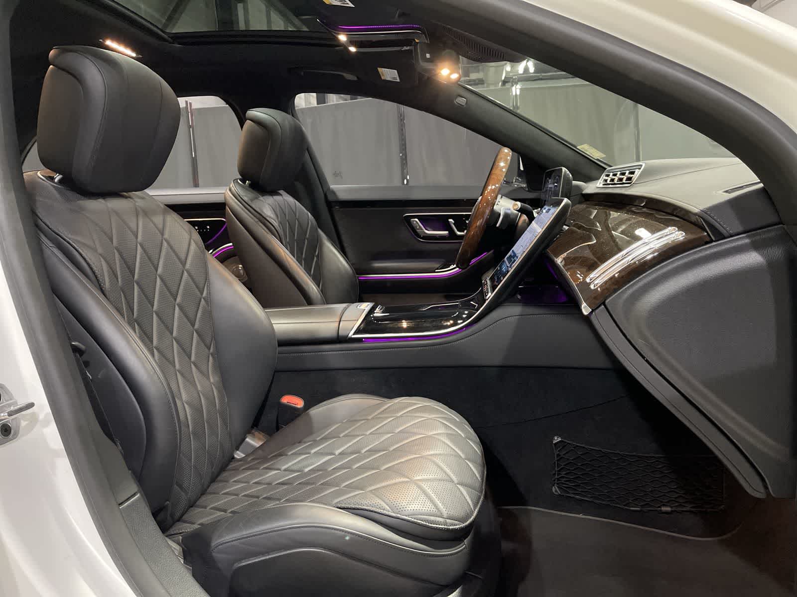 Thumbnail: 2021 Mercedes-Benz S-Class - 26