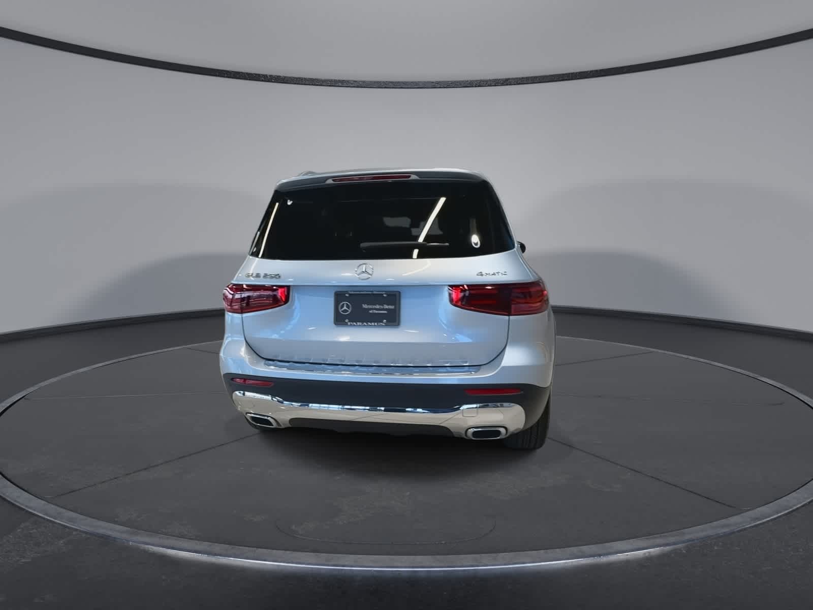 Thumbnail: 2026 Mercedes-Benz GLB - 10