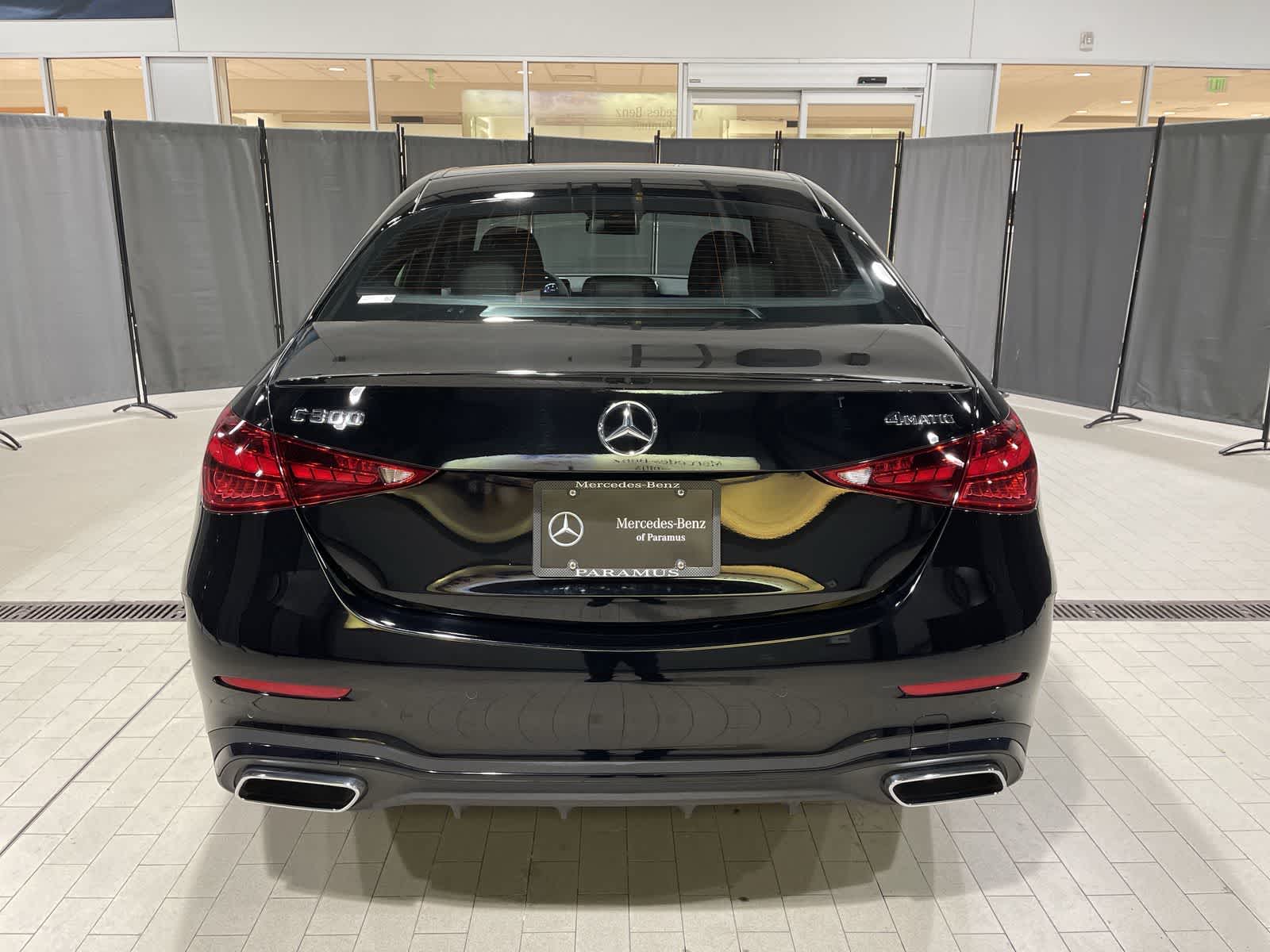 Thumbnail: 2022 Mercedes-Benz C-Class - 17