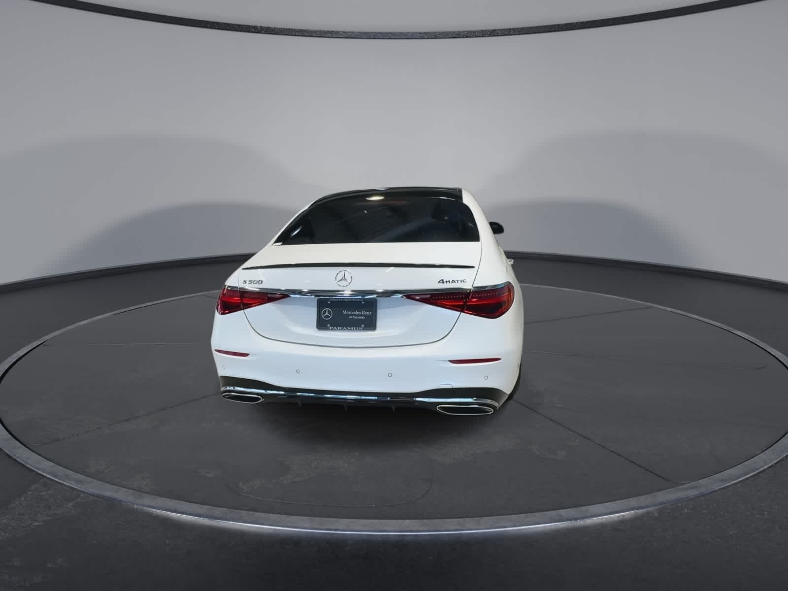 Thumbnail: 2023 Mercedes-Benz S-Class - 10