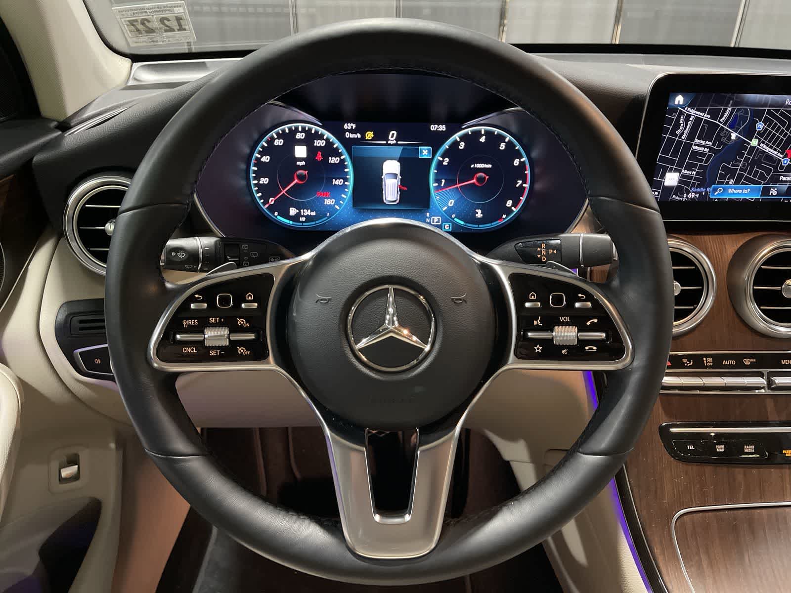 Thumbnail: 2022 Mercedes-Benz GLC - 27