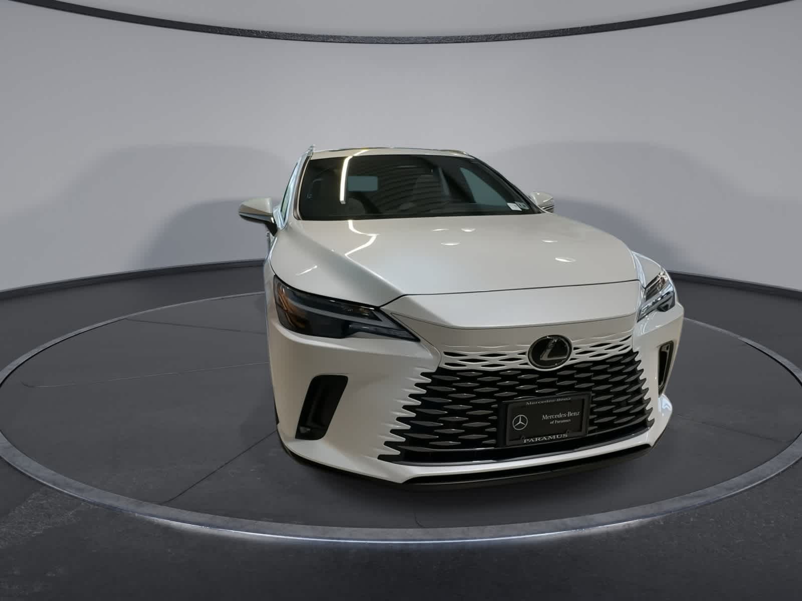 Thumbnail: 2023 Lexus RX - 3