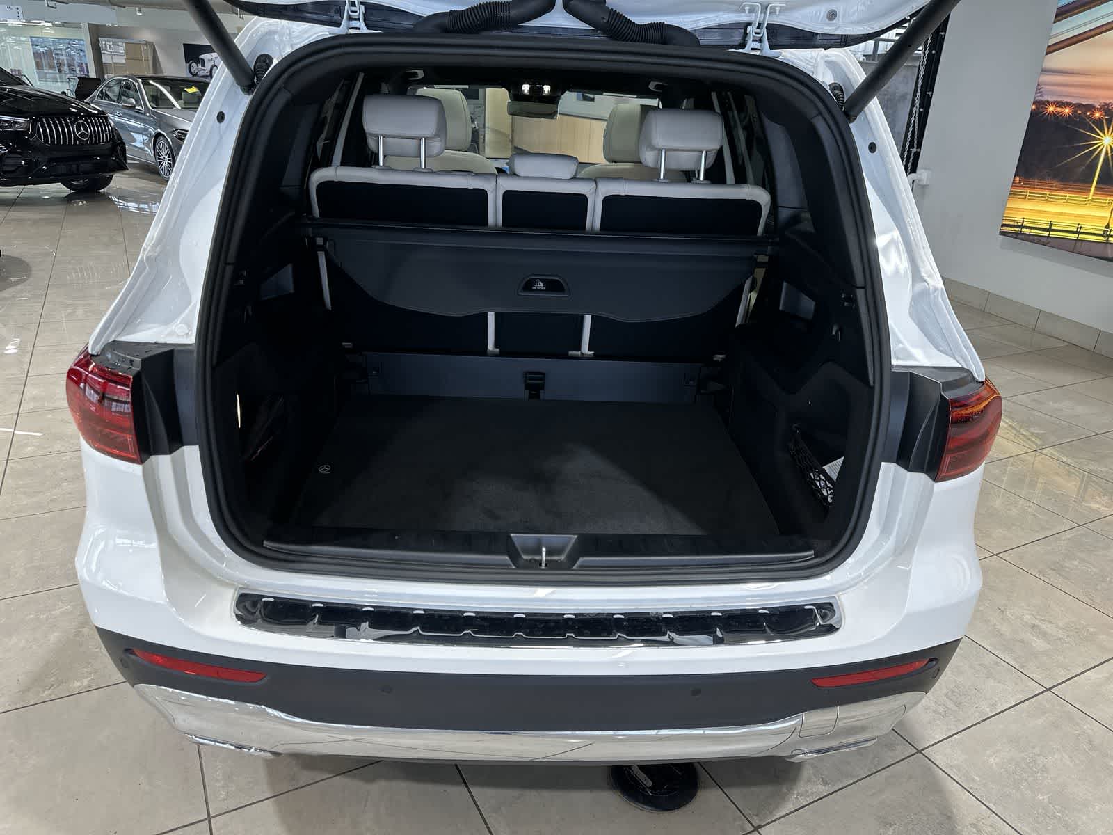 Thumbnail: 2026 Mercedes-Benz GLB - 31