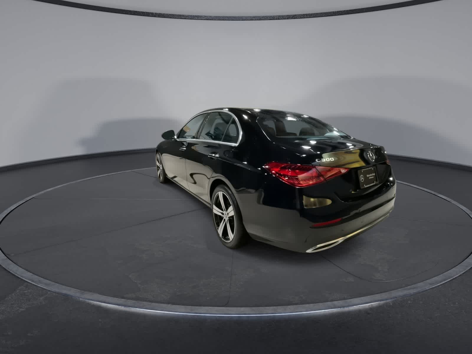 Thumbnail: 2025 Mercedes-Benz C-Class - 9