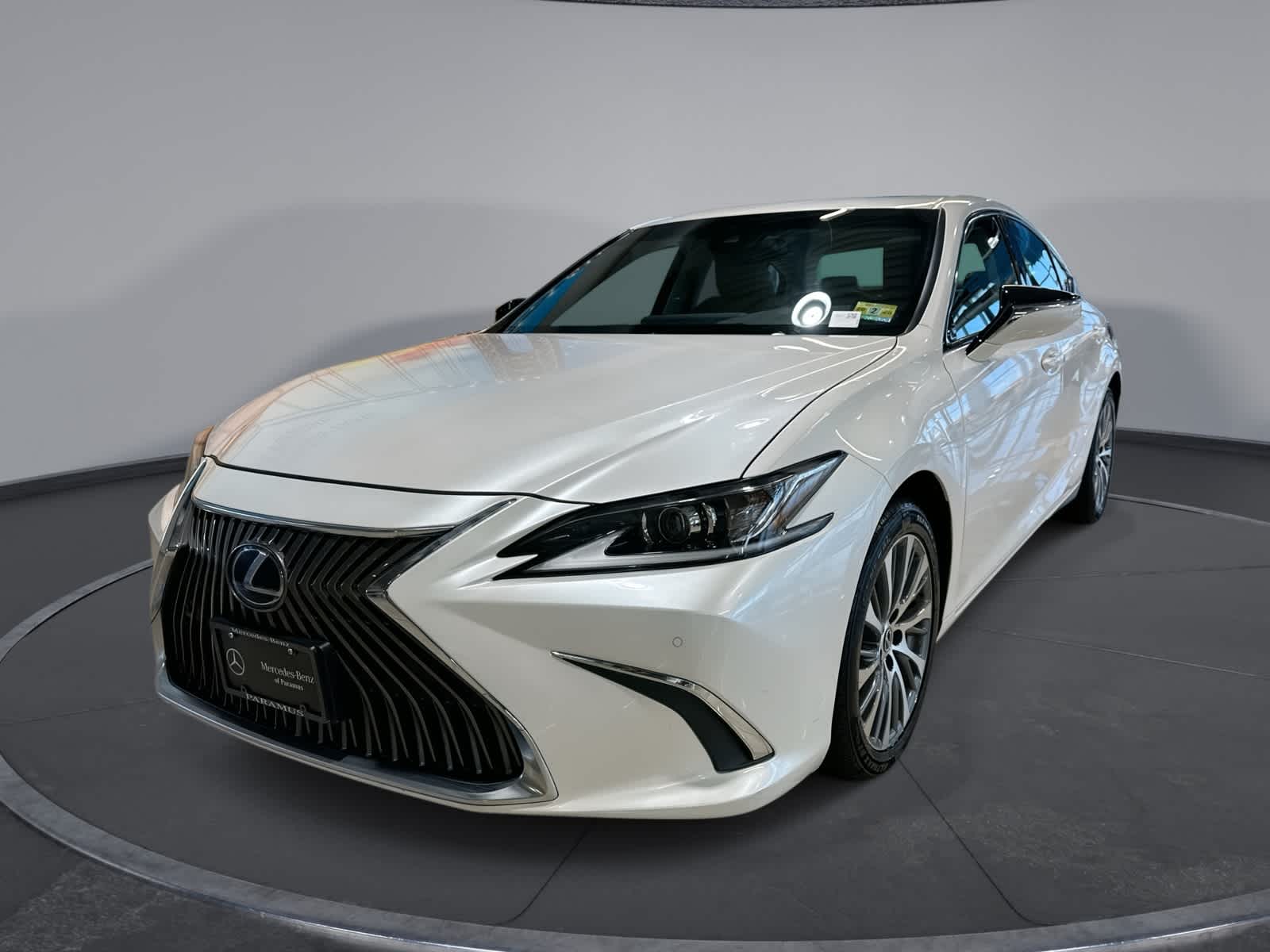 2021 Lexus ES